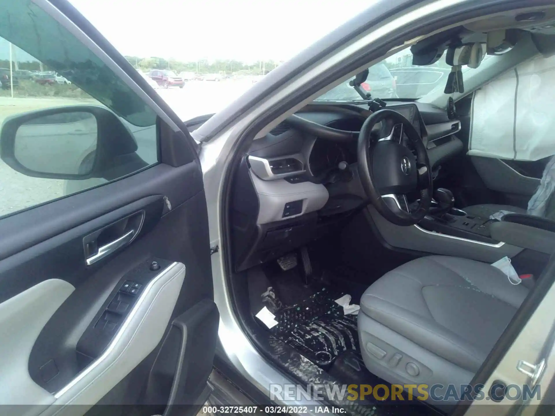 5 Photograph of a damaged car 5TDGZRBH8LS502848 TOYOTA HIGHLANDER 2020