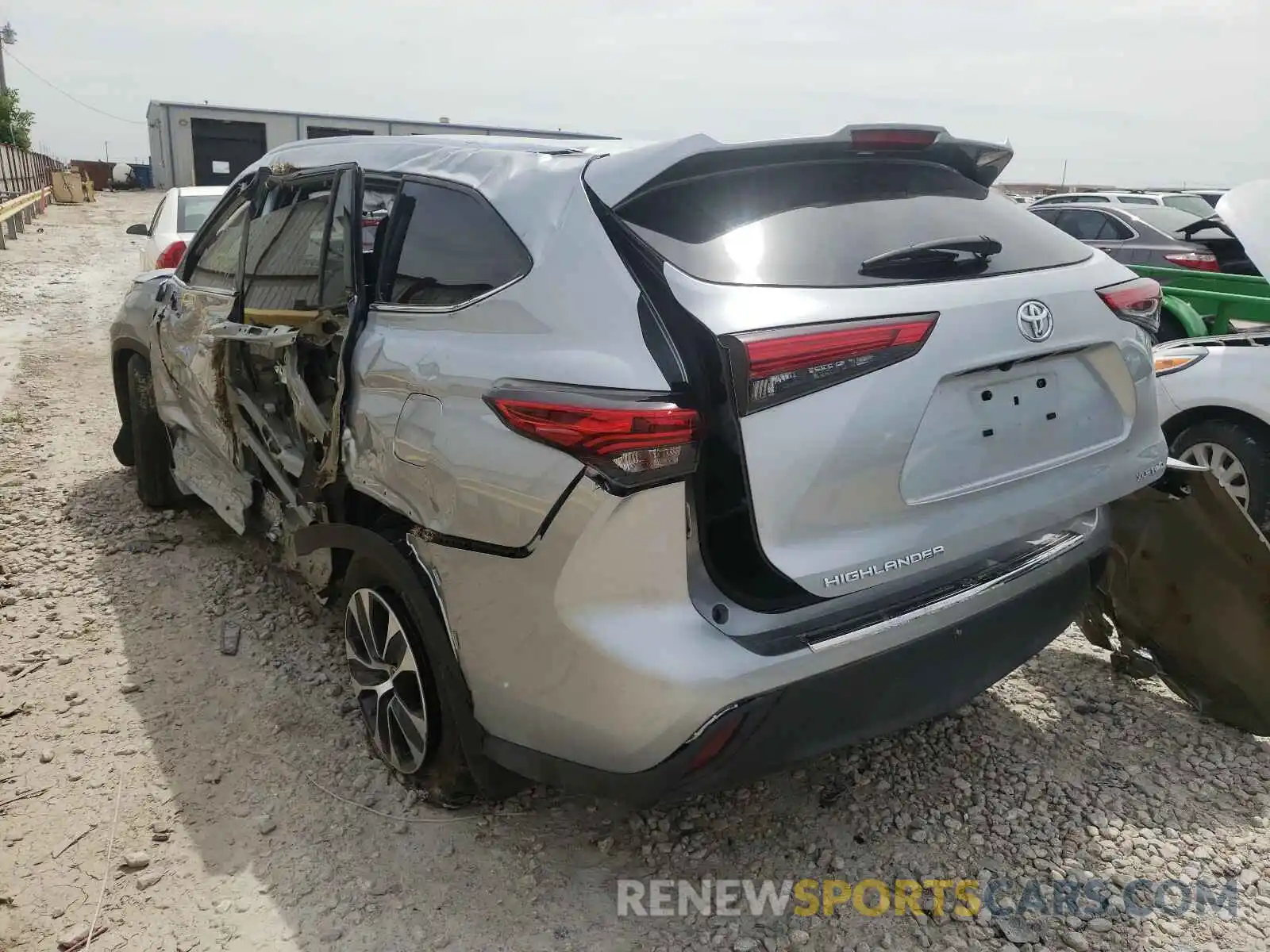 3 Photograph of a damaged car 5TDGZRBH8LS504860 TOYOTA HIGHLANDER 2020