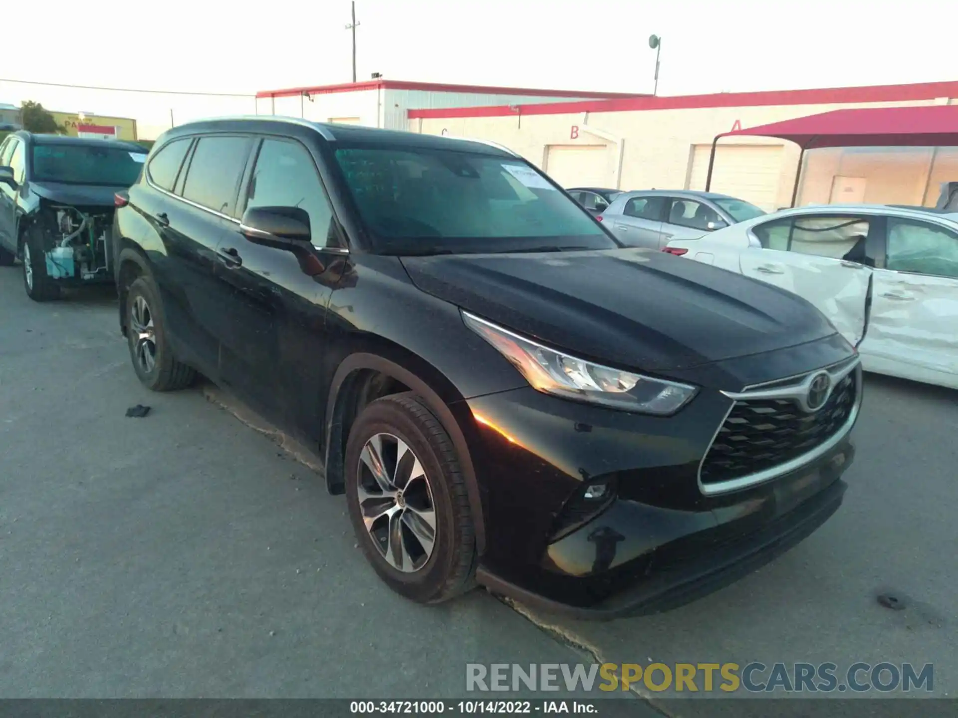 1 Photograph of a damaged car 5TDGZRBH8LS512375 TOYOTA HIGHLANDER 2020