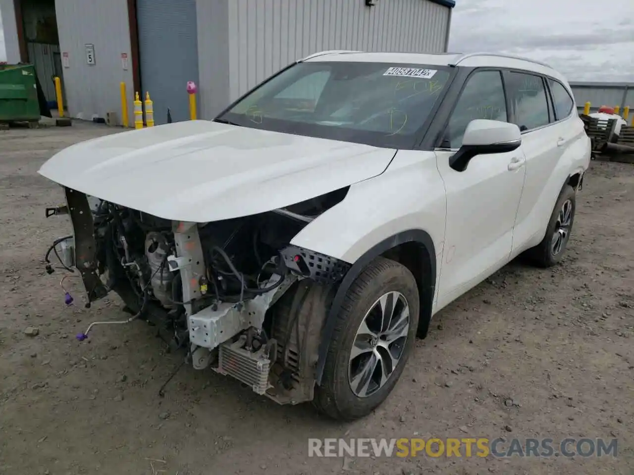 2 Photograph of a damaged car 5TDGZRBH8LS518029 TOYOTA HIGHLANDER 2020