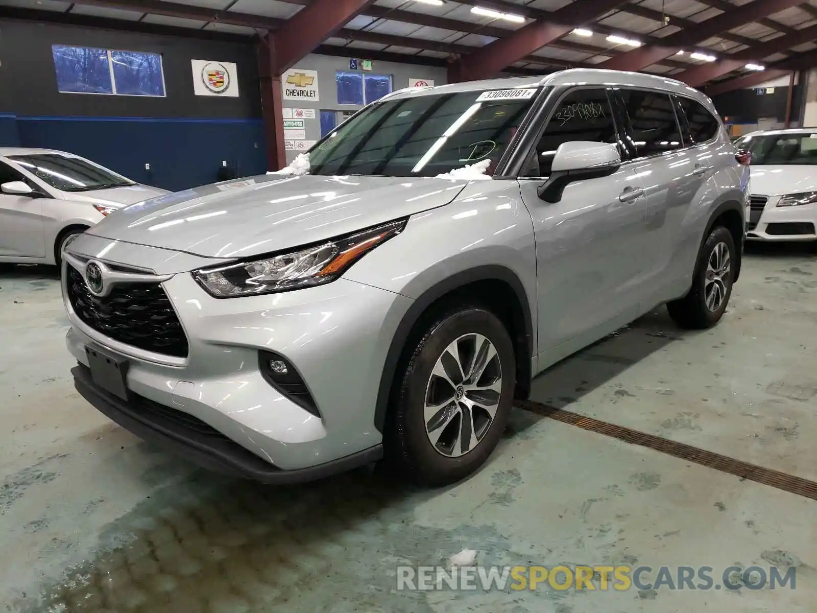 2 Photograph of a damaged car 5TDGZRBH9LS000544 TOYOTA HIGHLANDER 2020