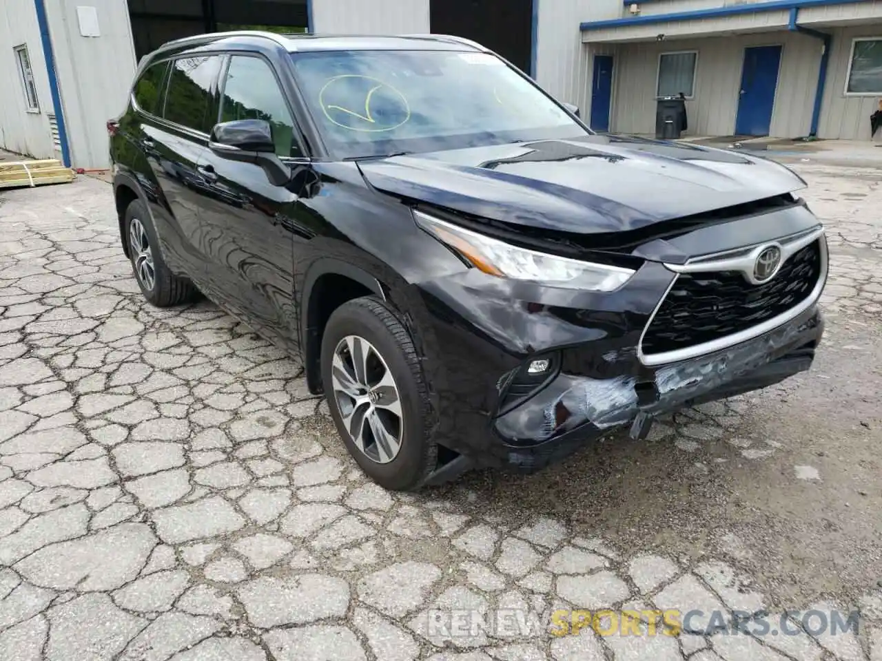 1 Photograph of a damaged car 5TDGZRBH9LS011575 TOYOTA HIGHLANDER 2020