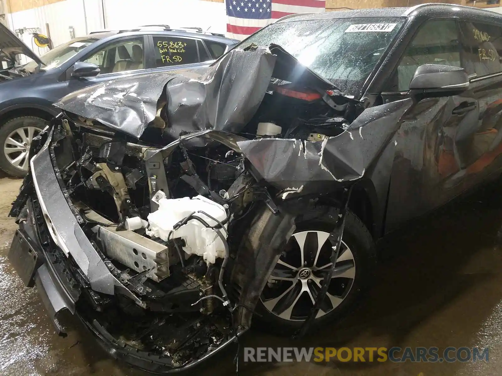 9 Photograph of a damaged car 5TDGZRBH9LS012628 TOYOTA HIGHLANDER 2020