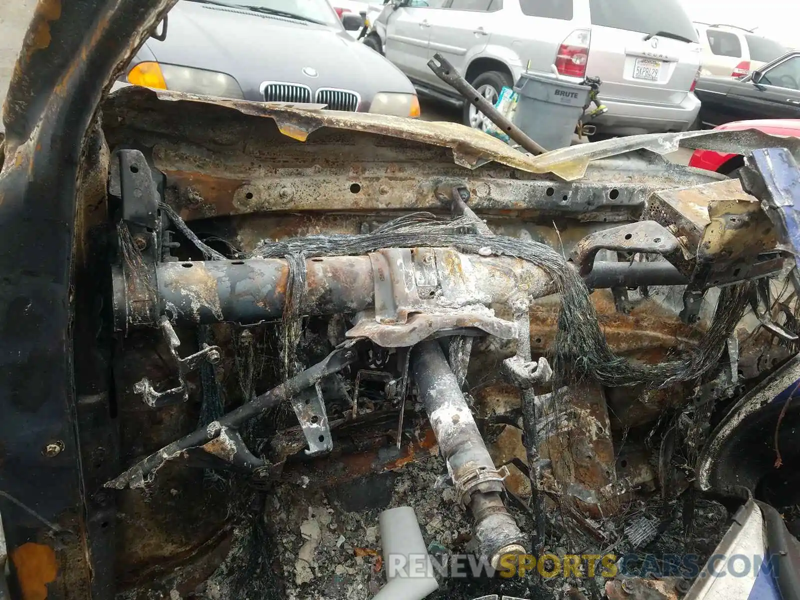 8 Photograph of a damaged car 5TDGZRBH9LS016856 TOYOTA HIGHLANDER 2020