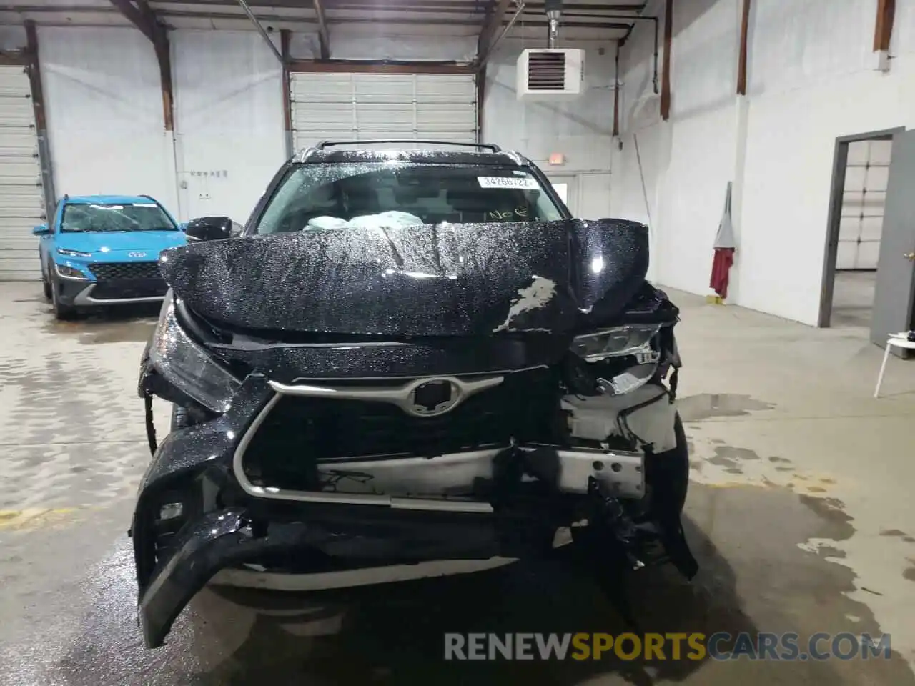 9 Photograph of a damaged car 5TDGZRBH9LS026500 TOYOTA HIGHLANDER 2020