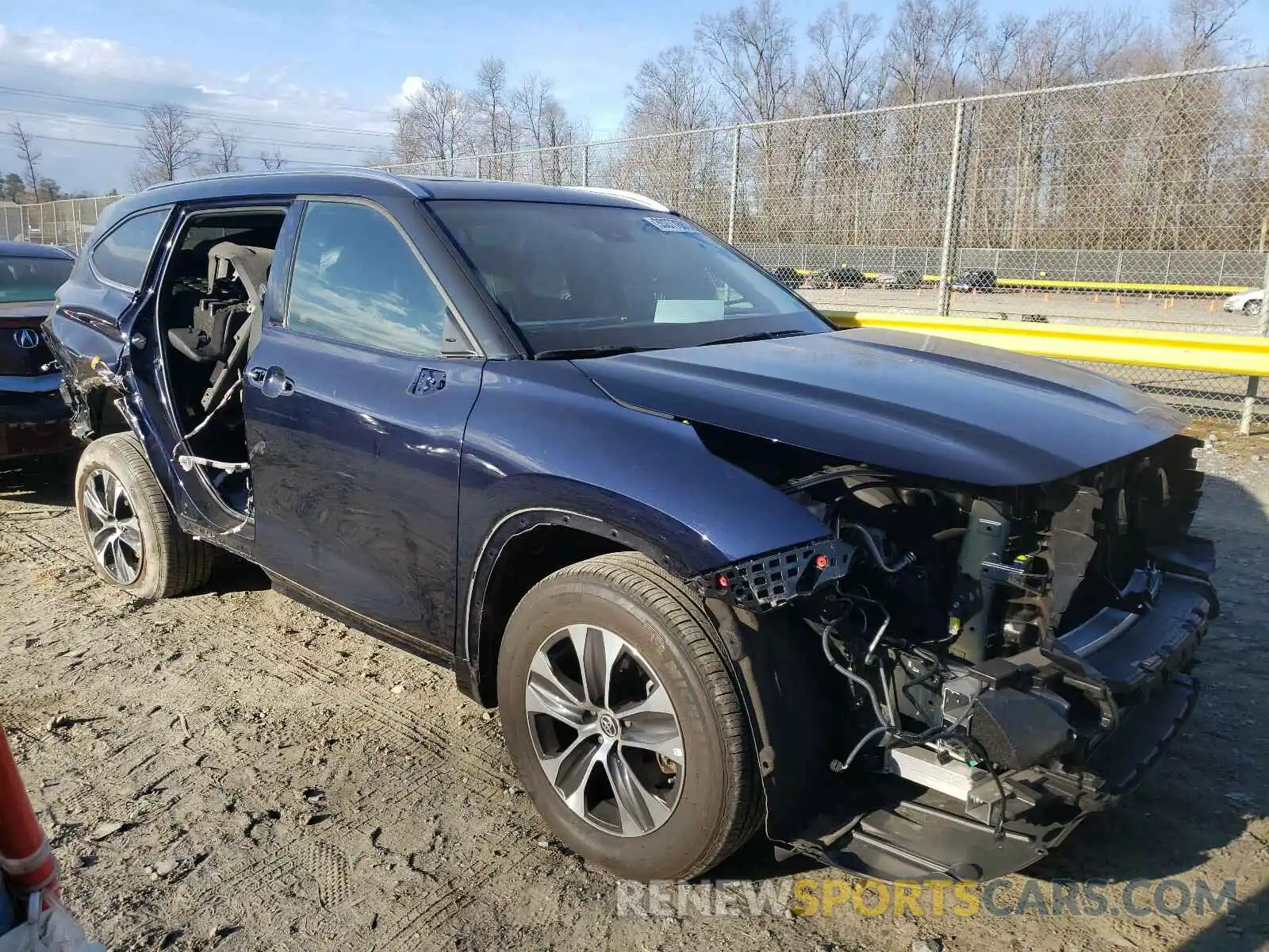 1 Photograph of a damaged car 5TDGZRBH9LS027310 TOYOTA HIGHLANDER 2020