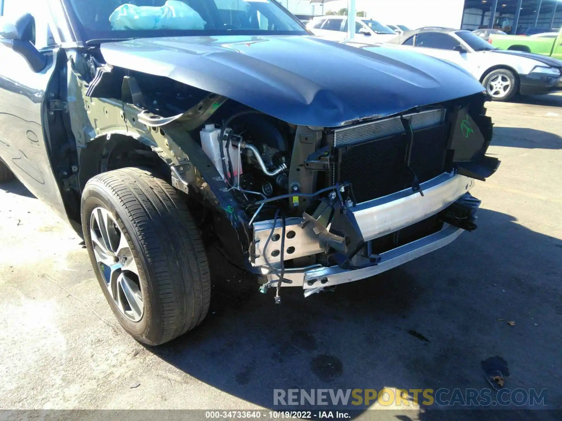 6 Photograph of a damaged car 5TDGZRBH9LS034855 TOYOTA HIGHLANDER 2020