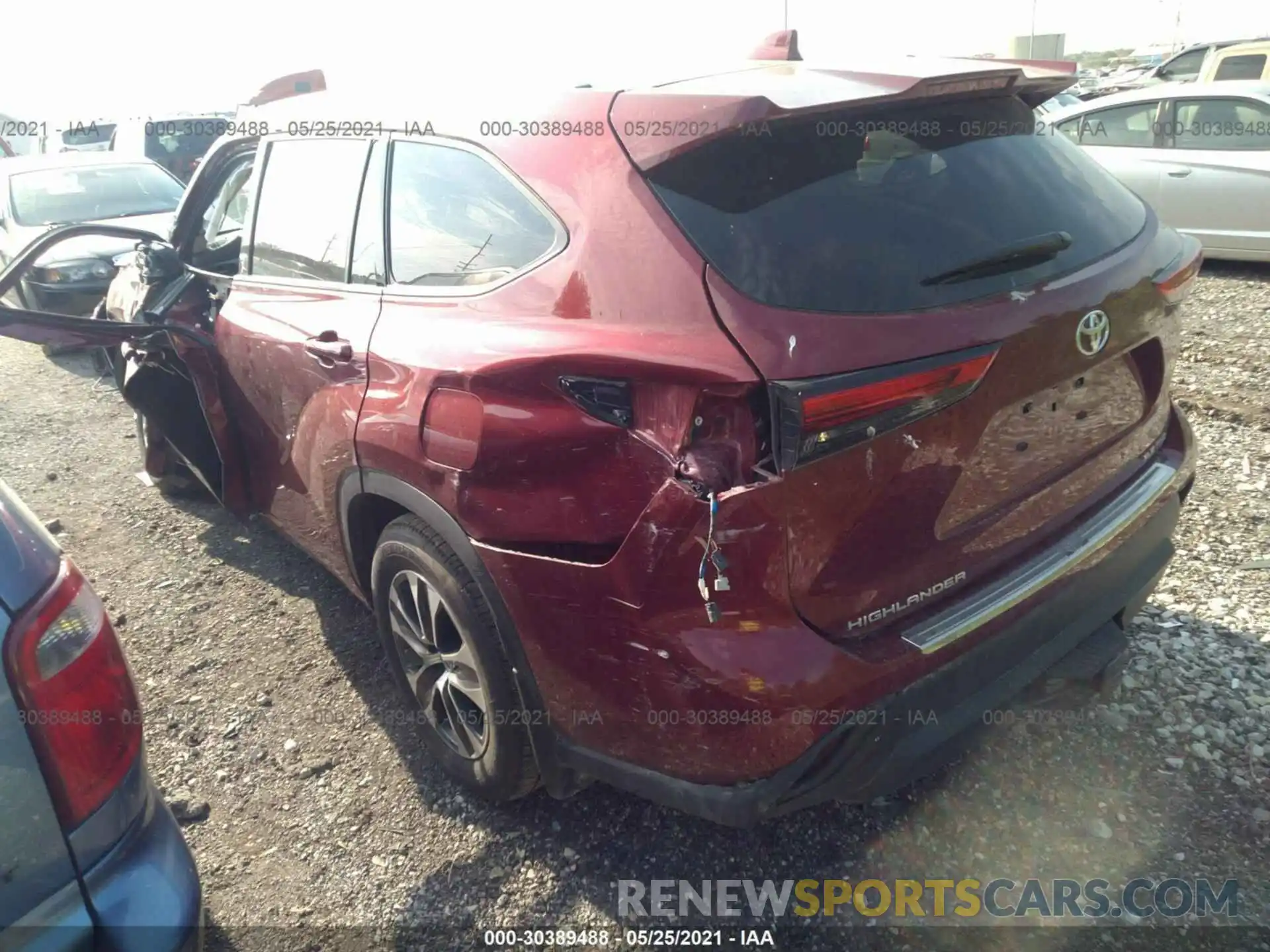 3 Photograph of a damaged car 5TDGZRBH9LS042048 TOYOTA HIGHLANDER 2020