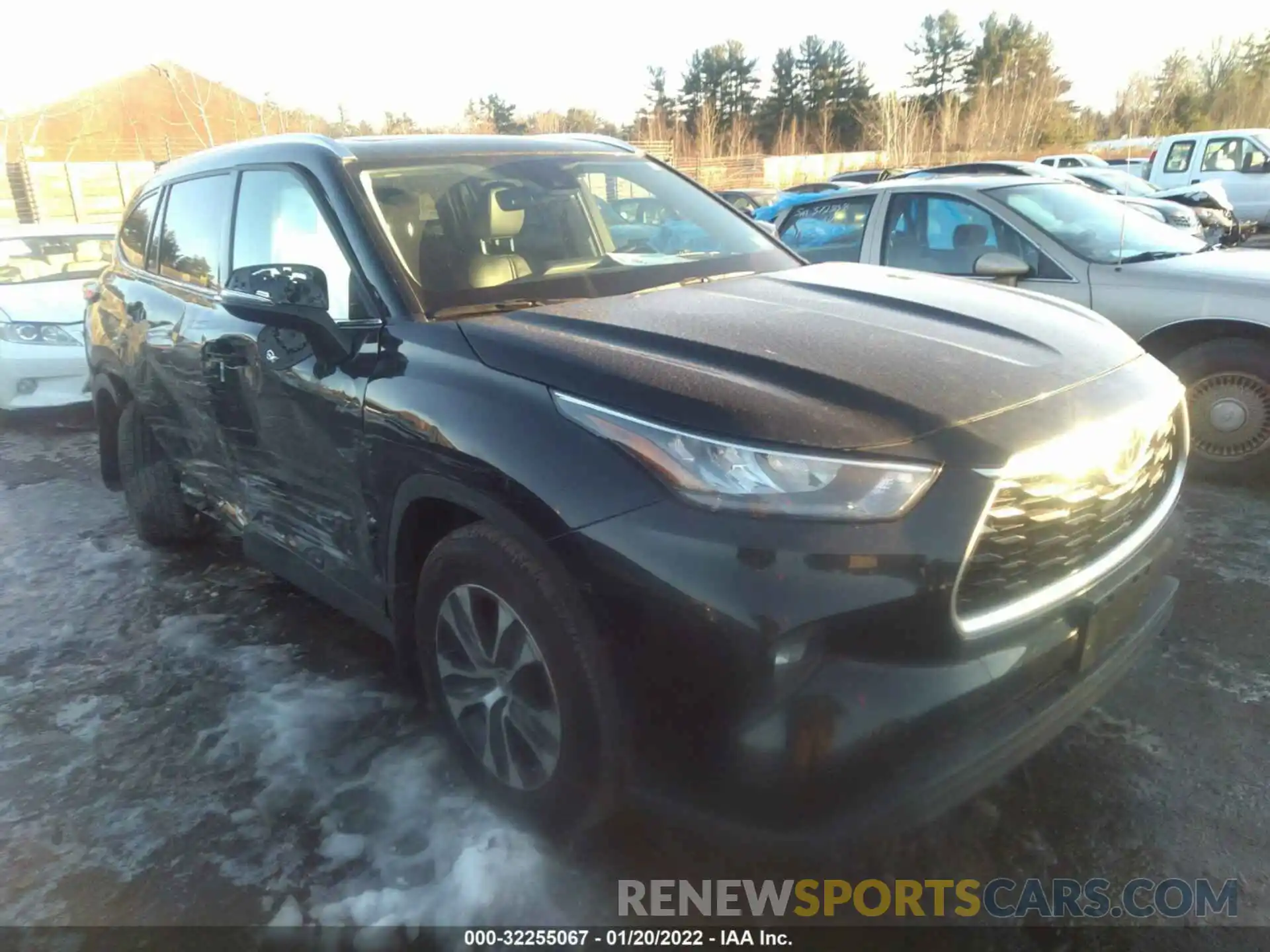 1 Photograph of a damaged car 5TDGZRBH9LS504575 TOYOTA HIGHLANDER 2020