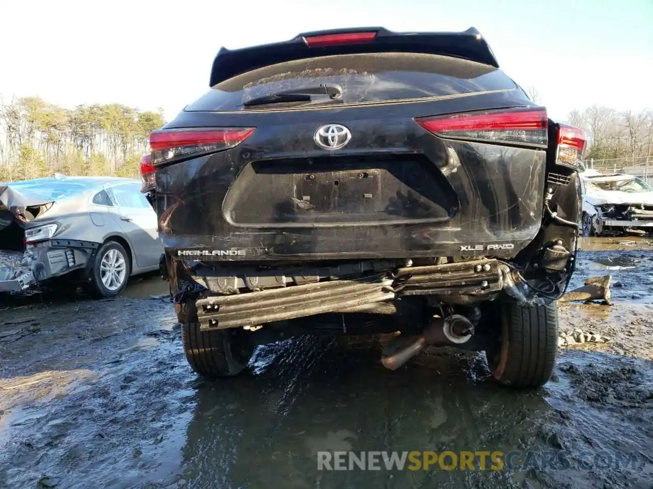 9 Photograph of a damaged car 5TDGZRBH9LS512966 TOYOTA HIGHLANDER 2020