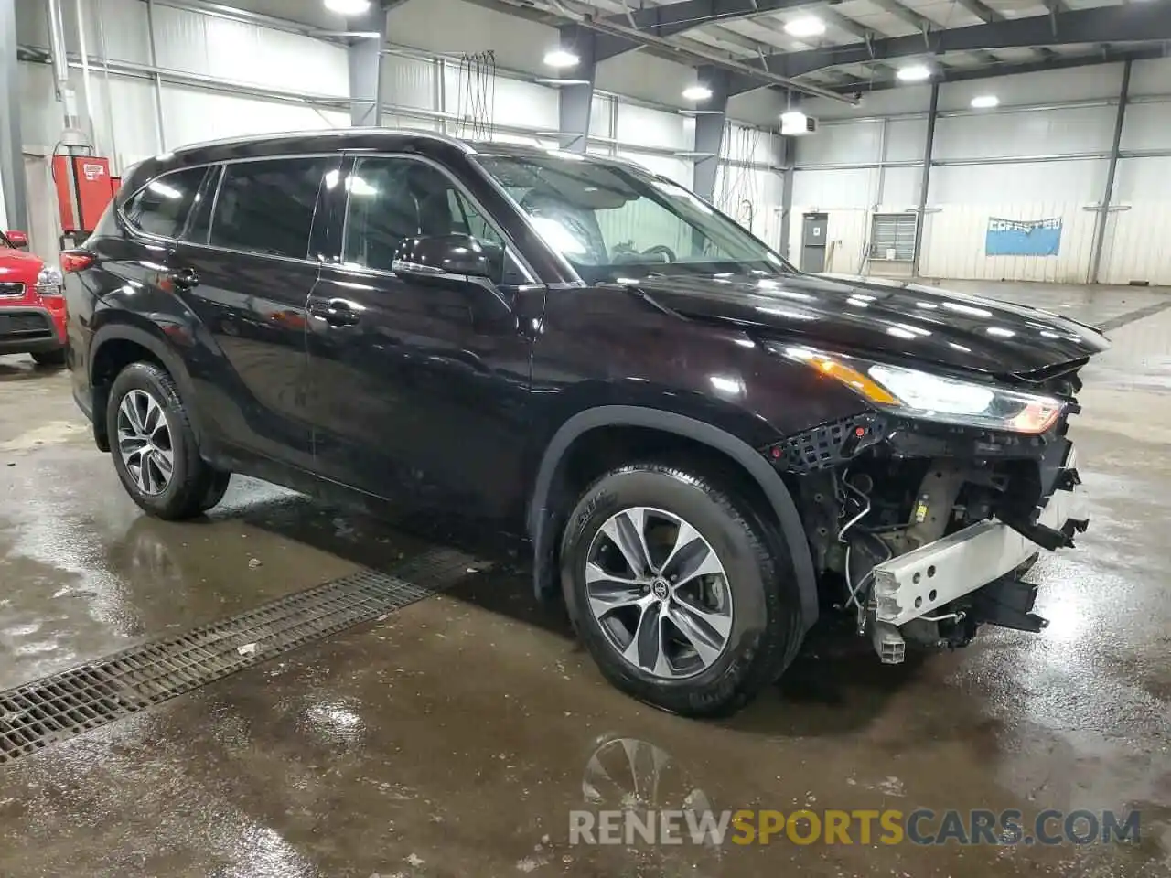 4 Photograph of a damaged car 5TDGZRBHXLS009446 TOYOTA HIGHLANDER 2020