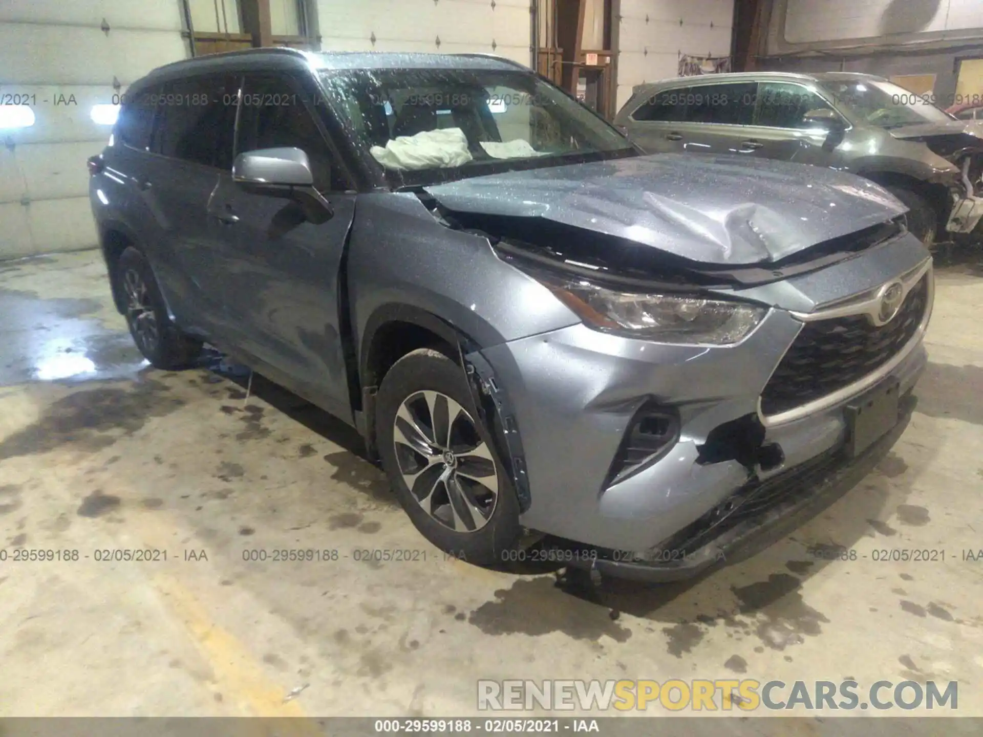 6 Photograph of a damaged car 5TDGZRBHXLS017675 TOYOTA HIGHLANDER 2020