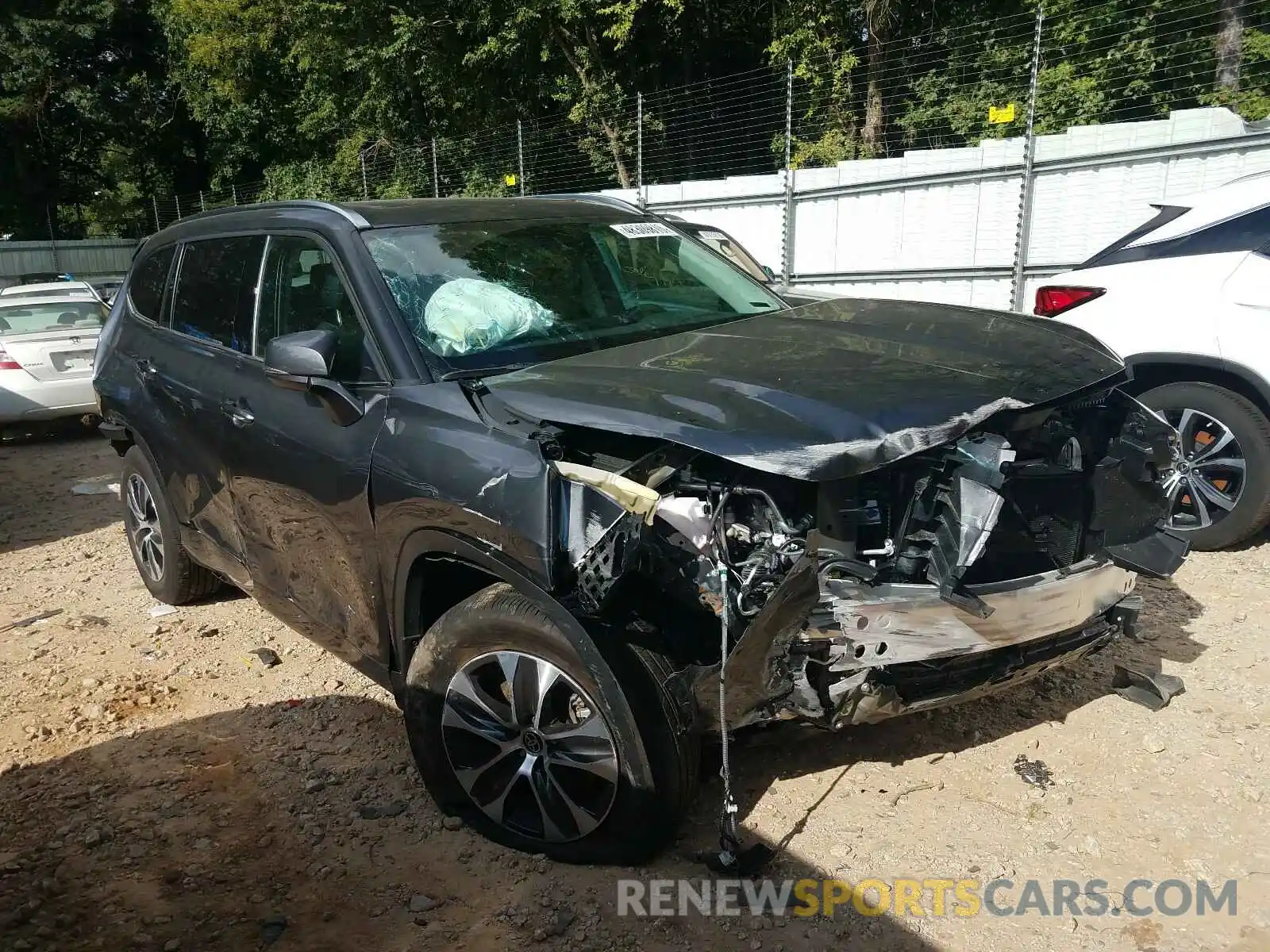 1 Photograph of a damaged car 5TDGZRBHXLS019622 TOYOTA HIGHLANDER 2020