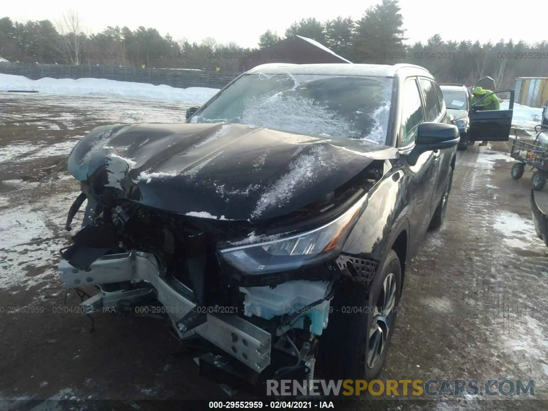 2 Photograph of a damaged car 5TDGZRBHXLS029468 TOYOTA HIGHLANDER 2020