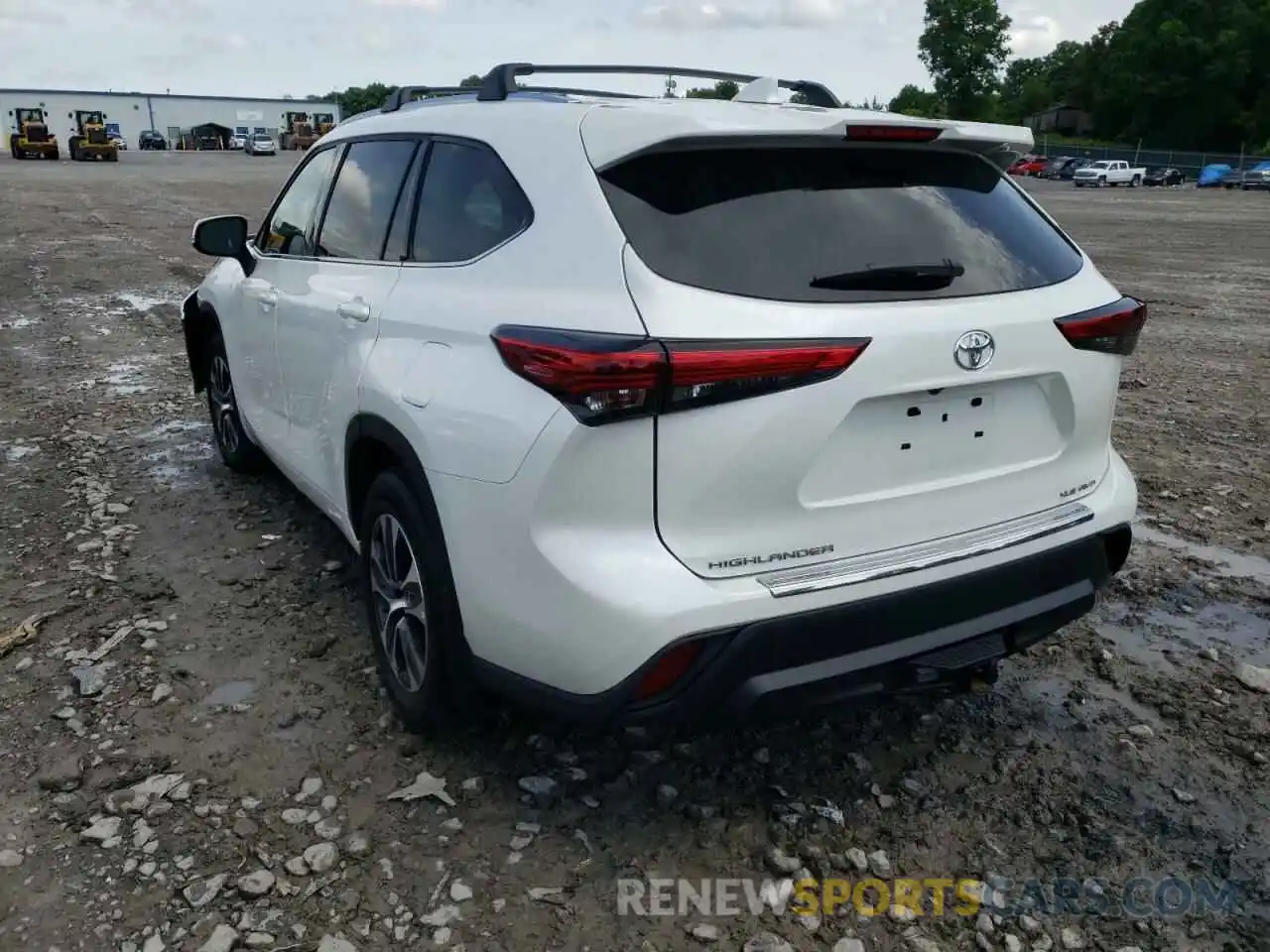 3 Photograph of a damaged car 5TDGZRBHXLS051549 TOYOTA HIGHLANDER 2020