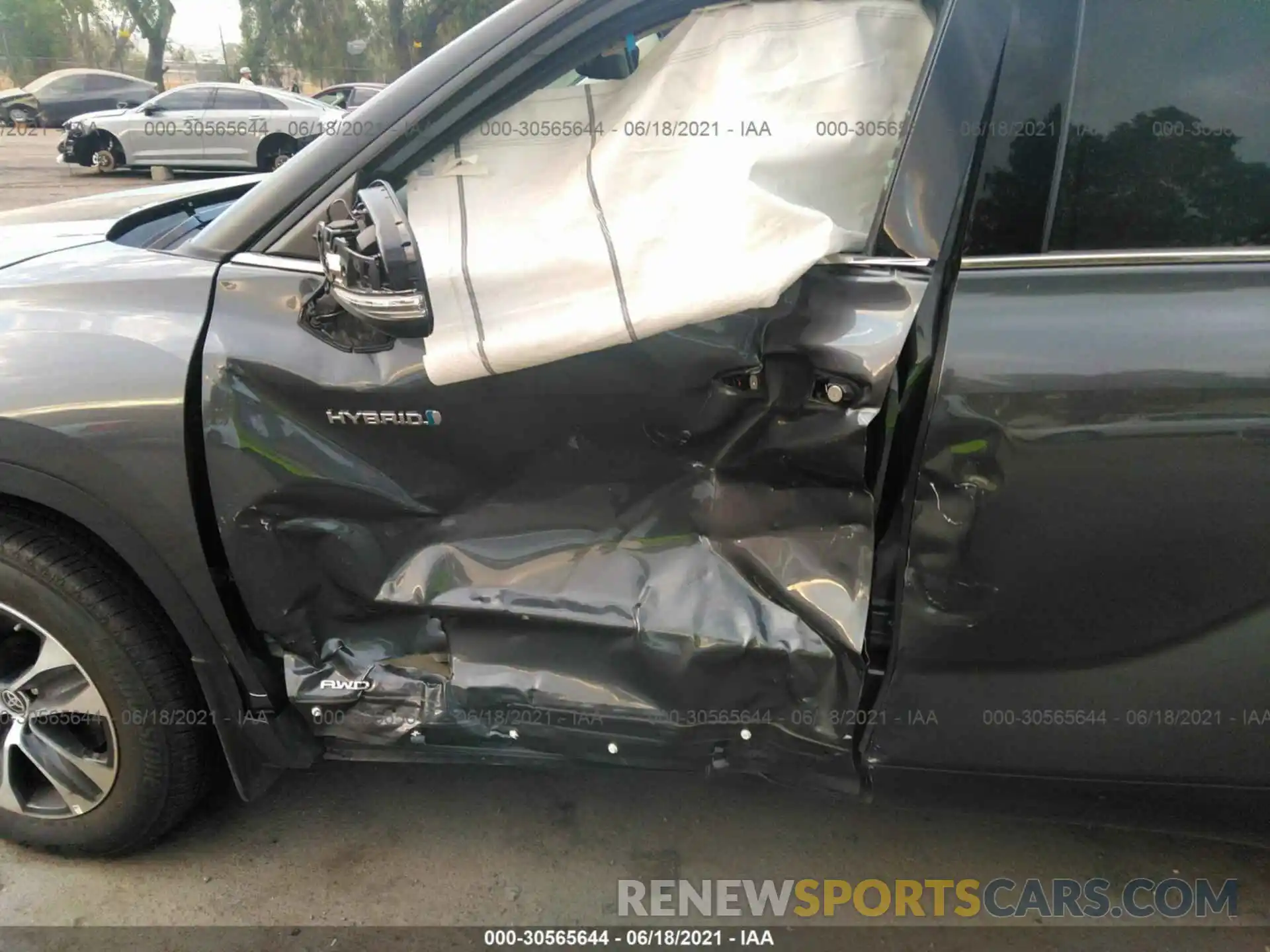 6 Photograph of a damaged car 5TDHBRCH0LS506030 TOYOTA HIGHLANDER 2020