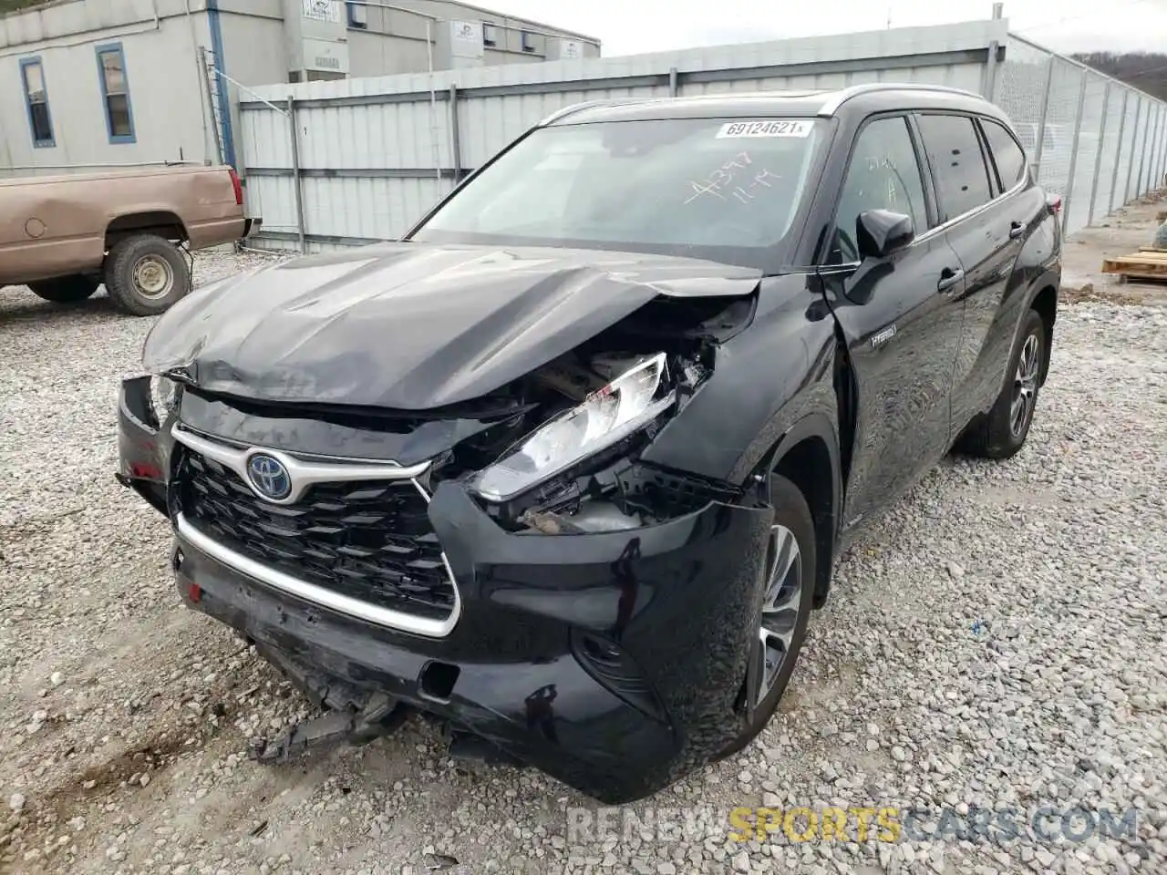 2 Photograph of a damaged car 5TDHBRCH1LS504397 TOYOTA HIGHLANDER 2020