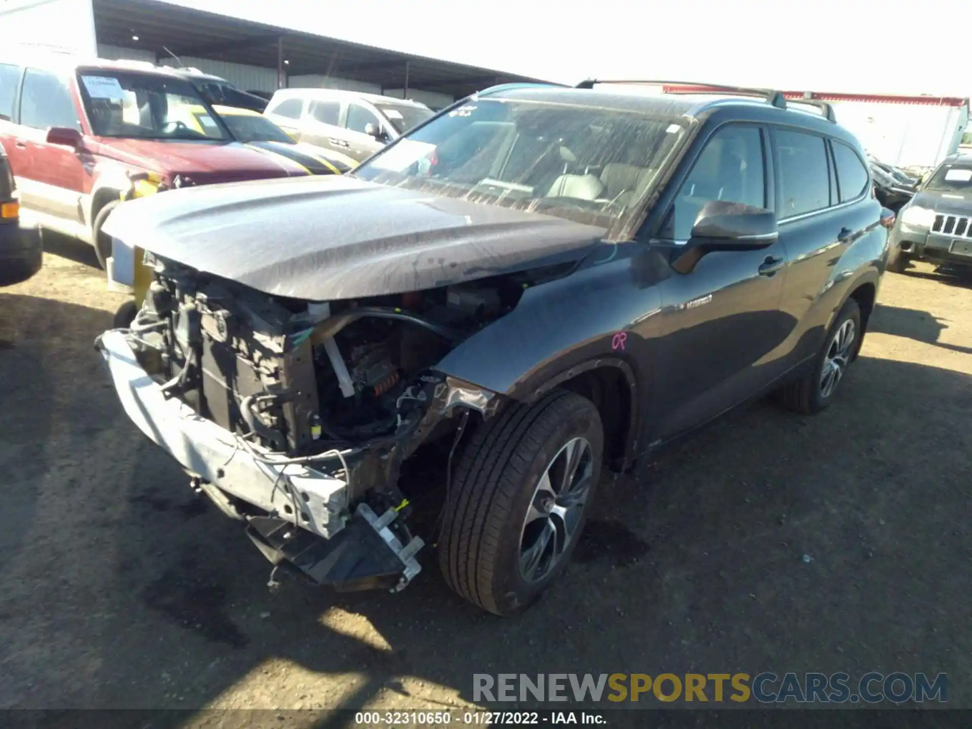 2 Photograph of a damaged car 5TDHBRCH1LS505727 TOYOTA HIGHLANDER 2020