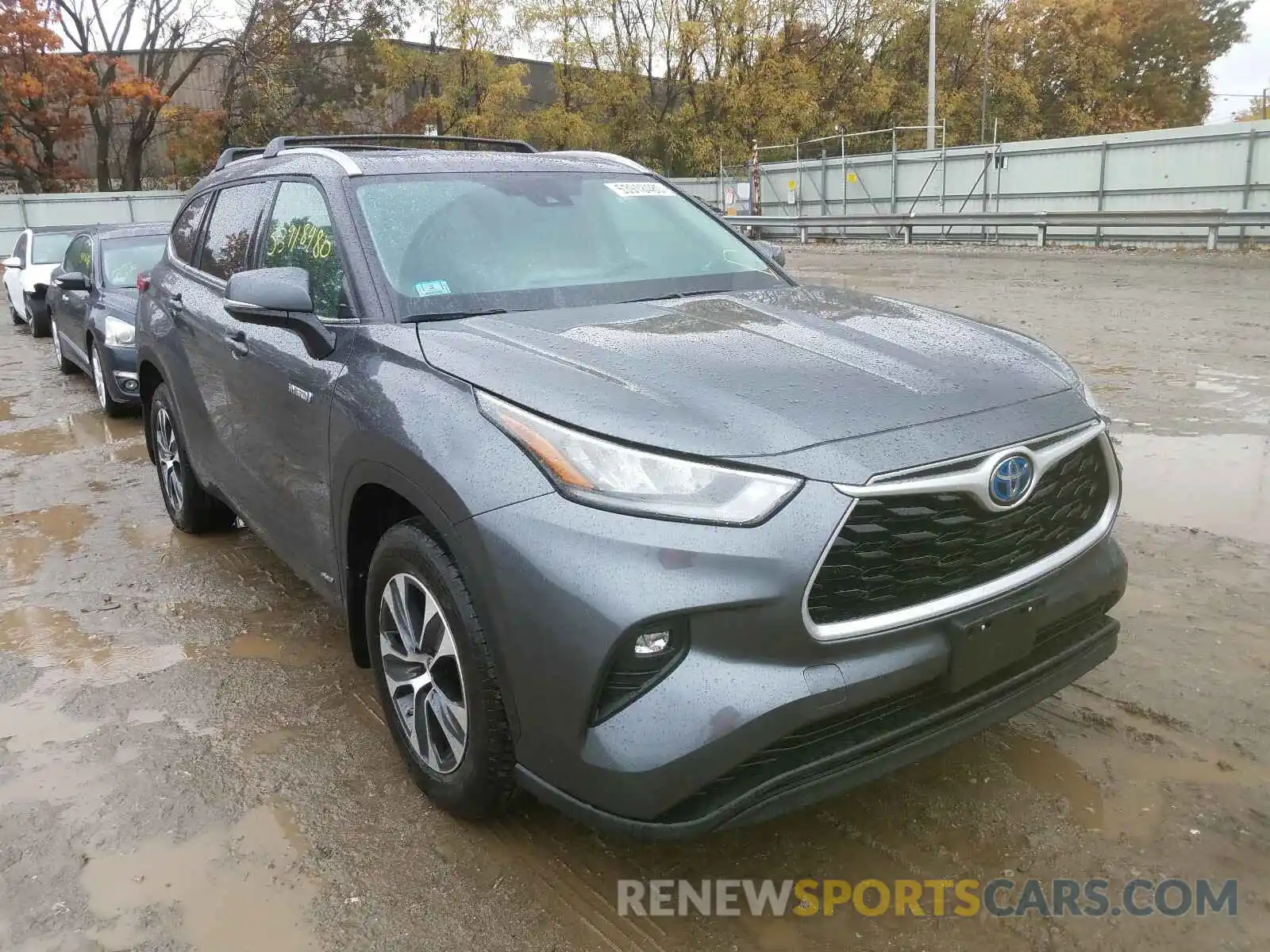 1 Photograph of a damaged car 5TDHBRCH2LS001669 TOYOTA HIGHLANDER 2020