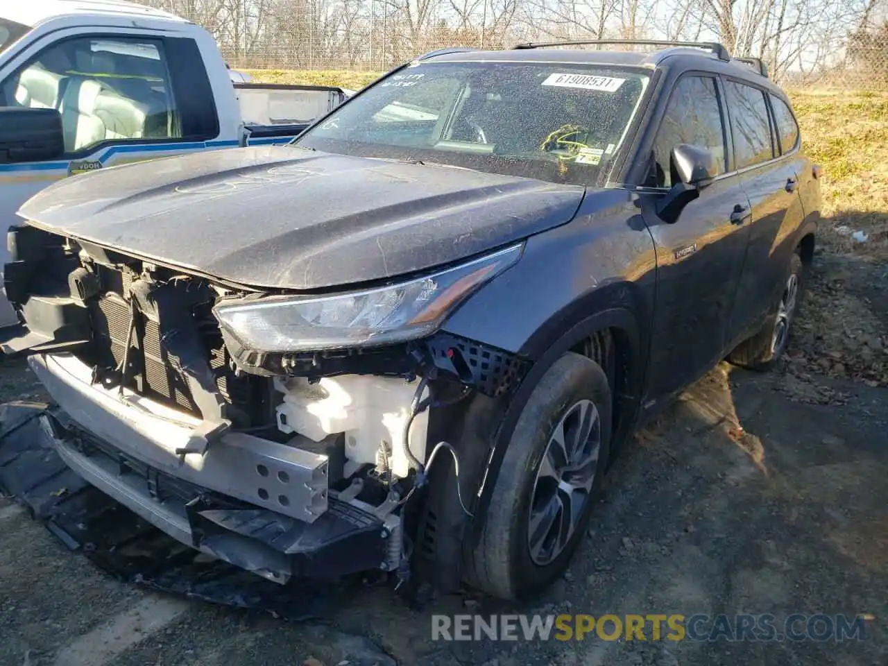 2 Photograph of a damaged car 5TDHBRCH6LS501561 TOYOTA HIGHLANDER 2020