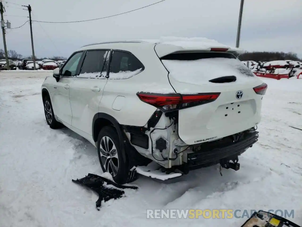 3 Photograph of a damaged car 5TDHBRCHXLS500977 TOYOTA HIGHLANDER 2020