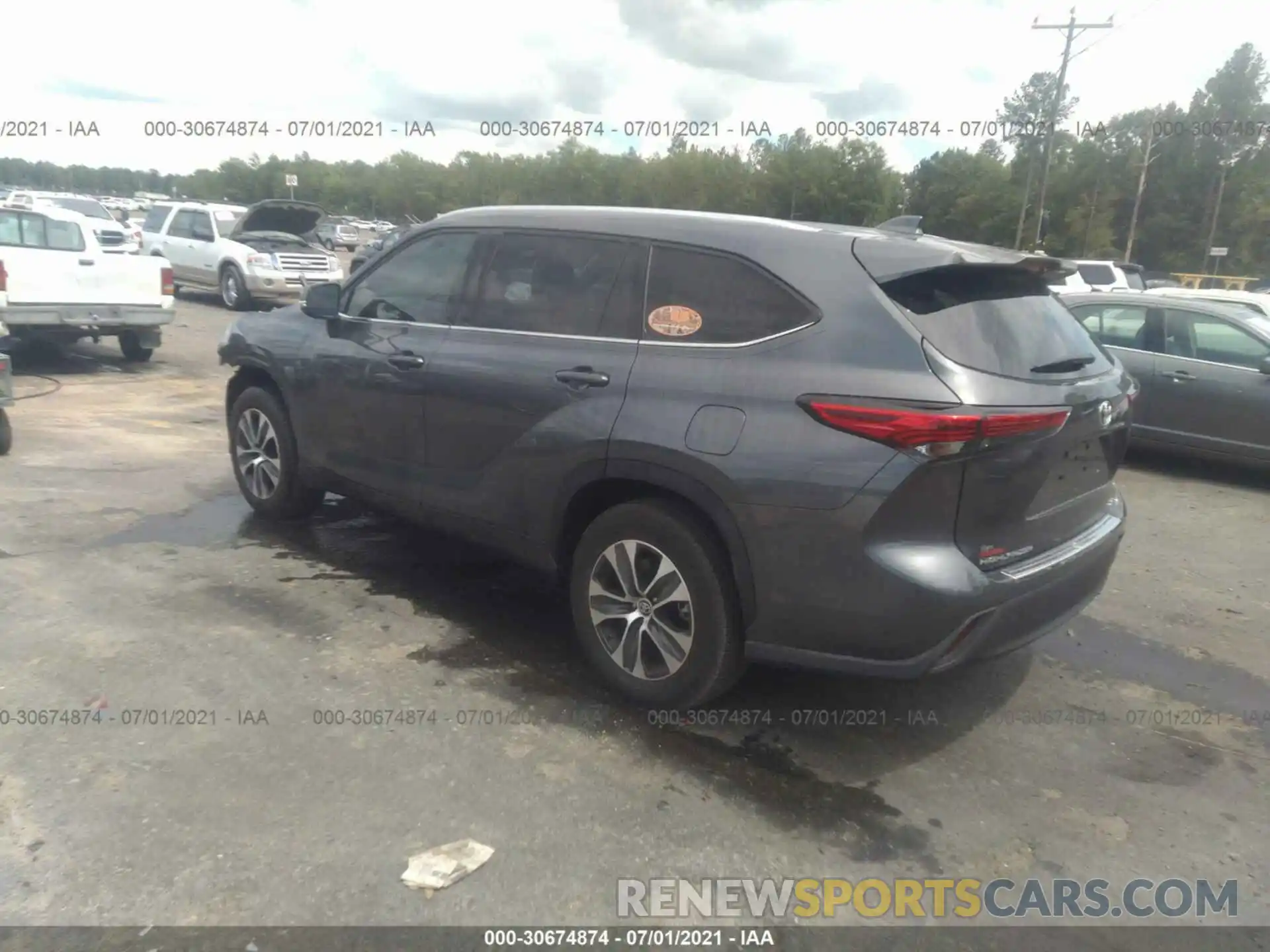 3 Photograph of a damaged car 5TDHZRAH2LS018230 TOYOTA HIGHLANDER 2020