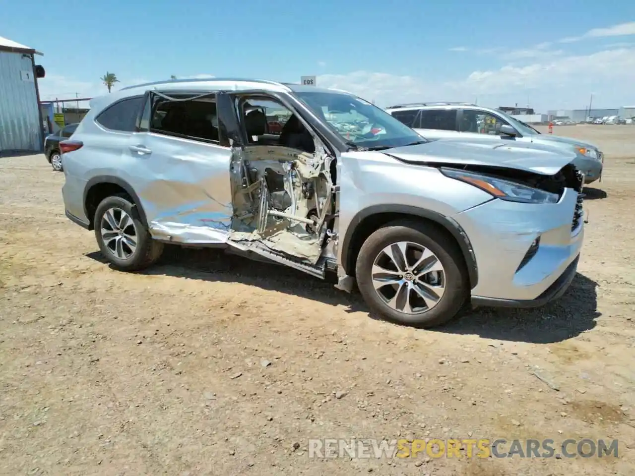 9 Photograph of a damaged car 5TDHZRAH2LS023962 TOYOTA HIGHLANDER 2020