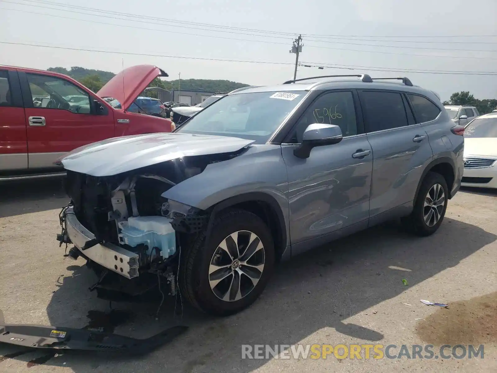 2 Photograph of a damaged car 5TDHZRAH4LS013658 TOYOTA HIGHLANDER 2020