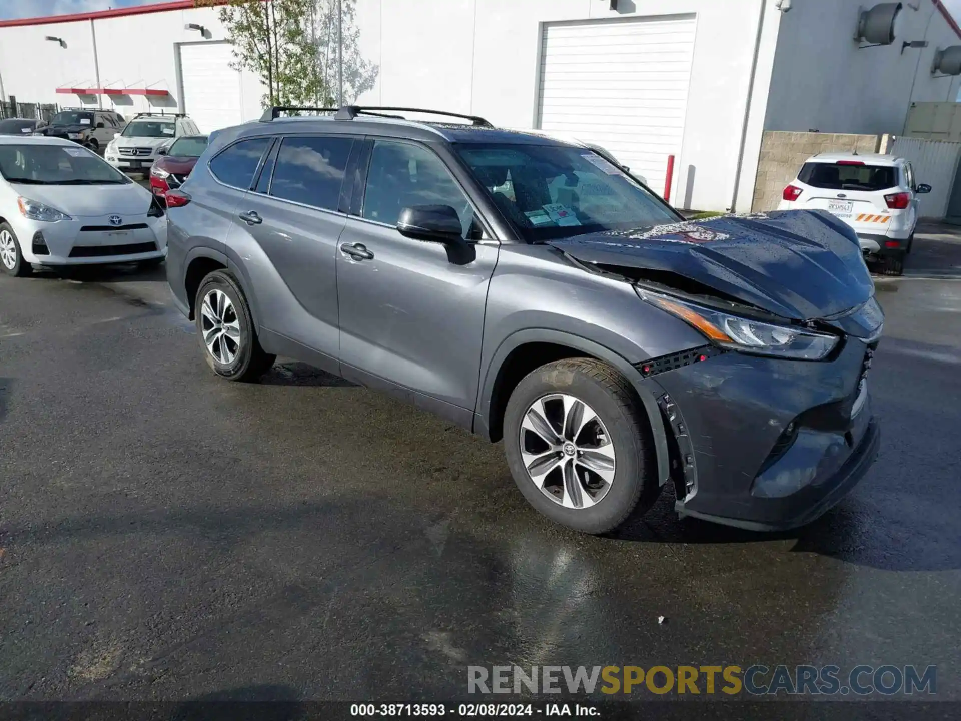 1 Photograph of a damaged car 5TDHZRAH4LS506286 TOYOTA HIGHLANDER 2020