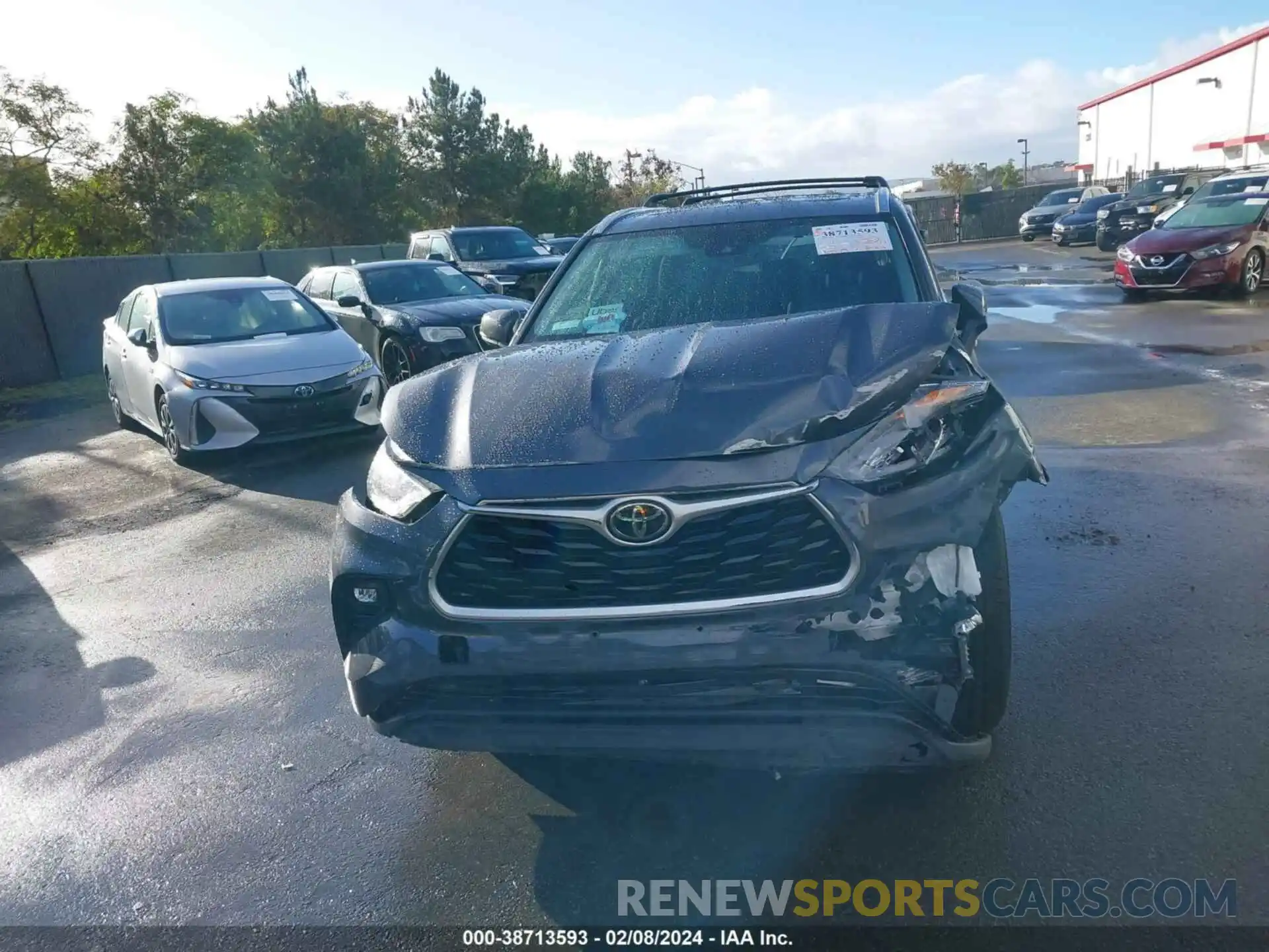 12 Photograph of a damaged car 5TDHZRAH4LS506286 TOYOTA HIGHLANDER 2020