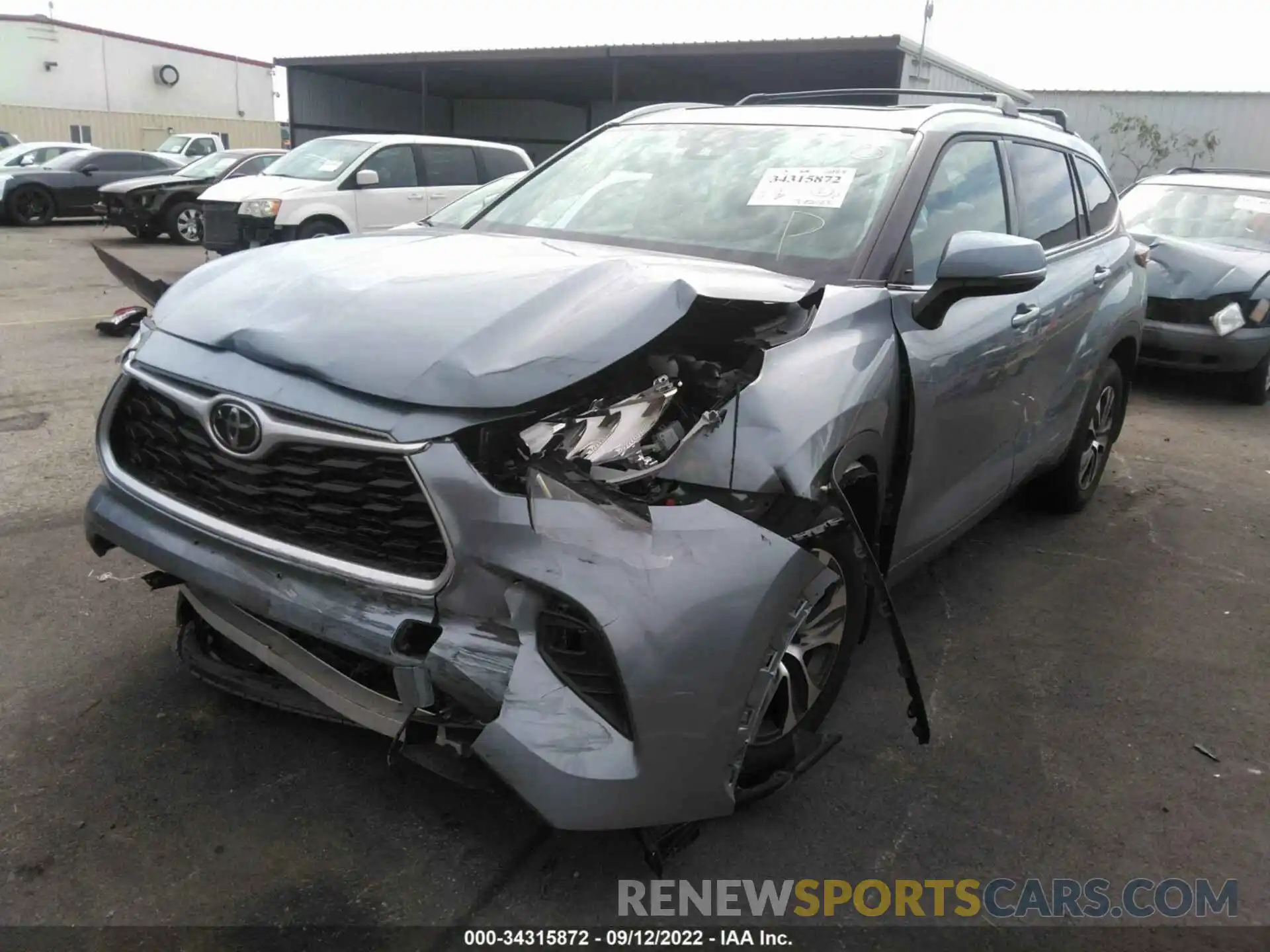 6 Photograph of a damaged car 5TDHZRAH6LS008901 TOYOTA HIGHLANDER 2020