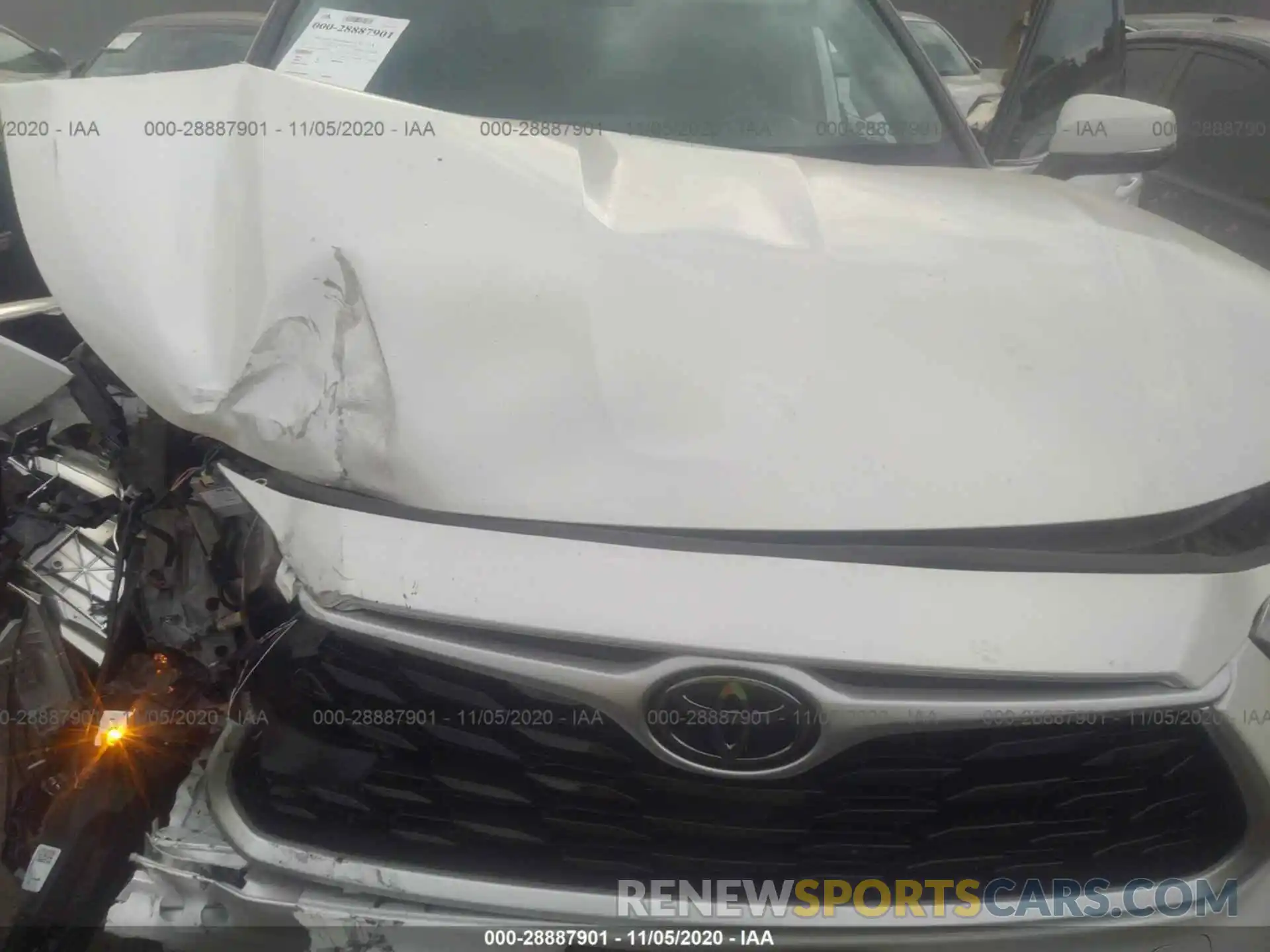 10 Photograph of a damaged car 5TDHZRAH6LS010065 TOYOTA HIGHLANDER 2020