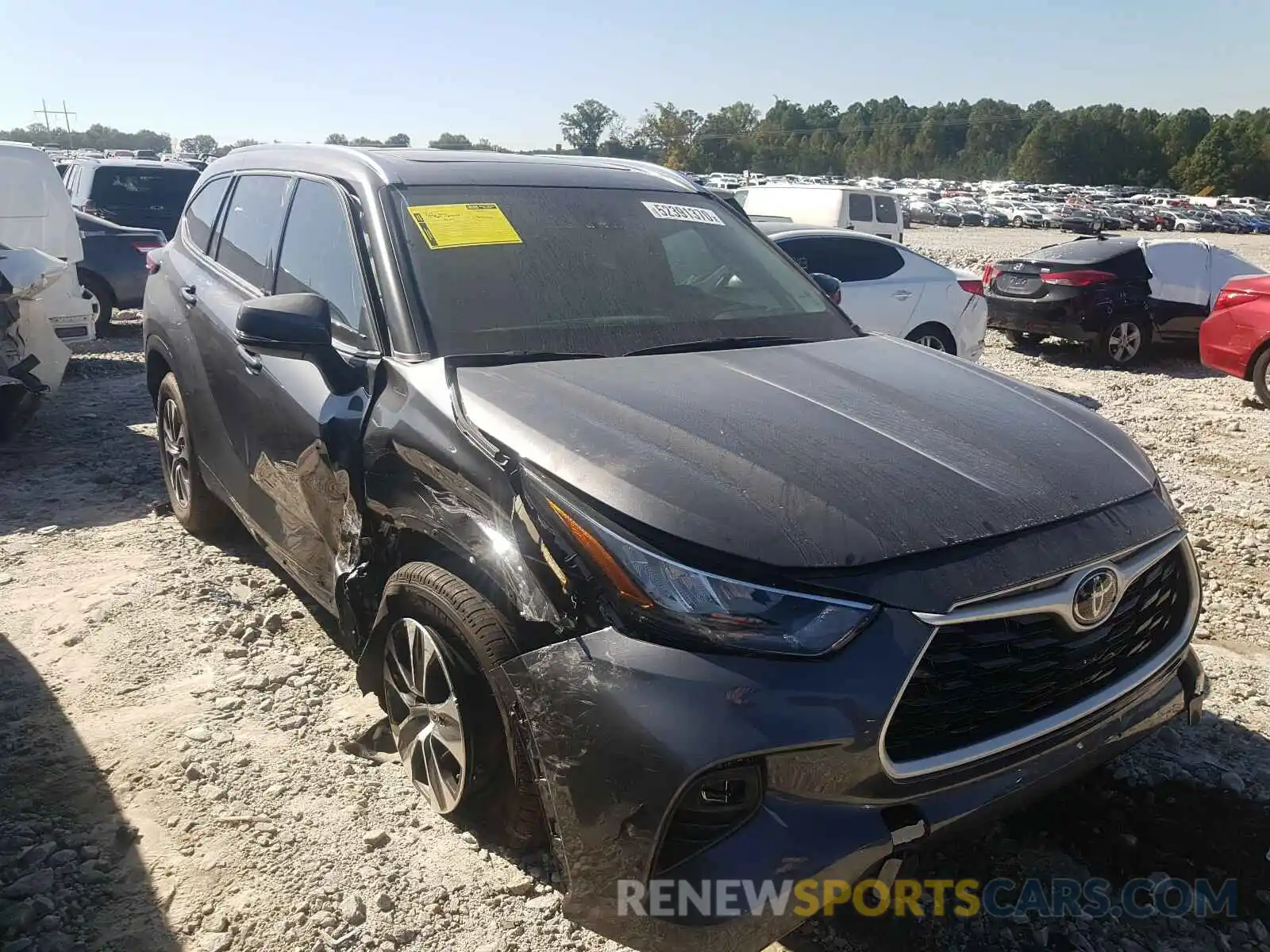 1 Photograph of a damaged car 5TDHZRAH6LS019008 TOYOTA HIGHLANDER 2020