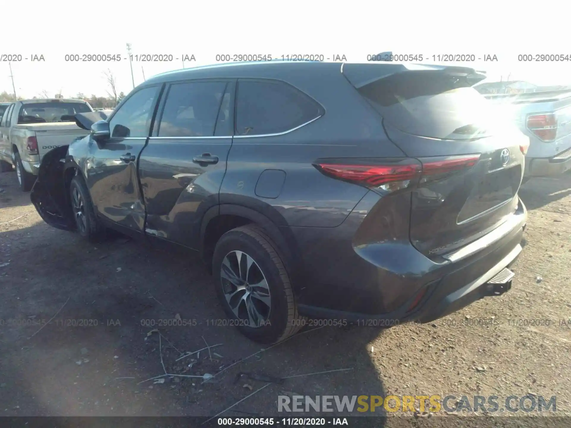 3 Photograph of a damaged car 5TDHZRAH7LS018689 TOYOTA HIGHLANDER 2020