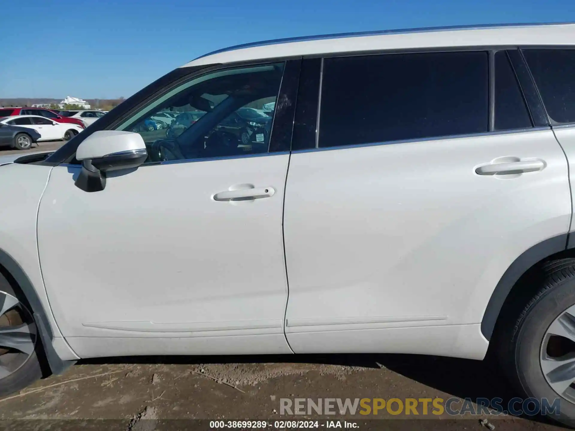 14 Photograph of a damaged car 5TDHZRAH8LS509577 TOYOTA HIGHLANDER 2020