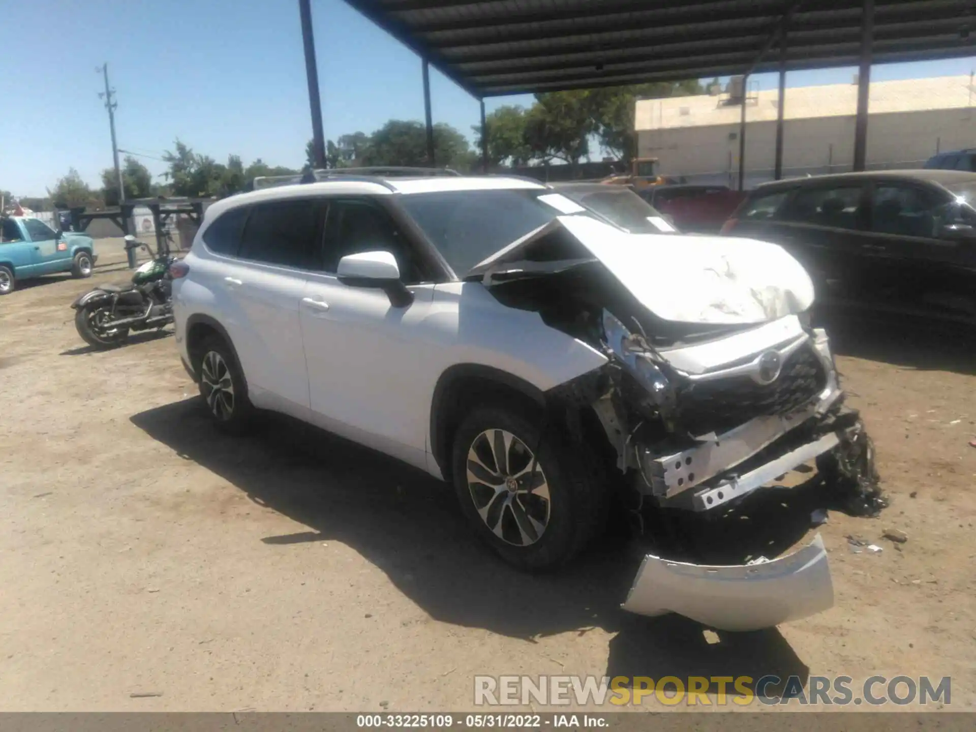 1 Photograph of a damaged car 5TDHZRAHXLS511024 TOYOTA HIGHLANDER 2020