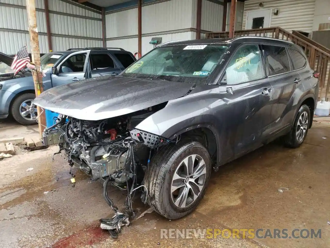 2 Photograph of a damaged car 5TDHZRBH0LS019536 TOYOTA HIGHLANDER 2020