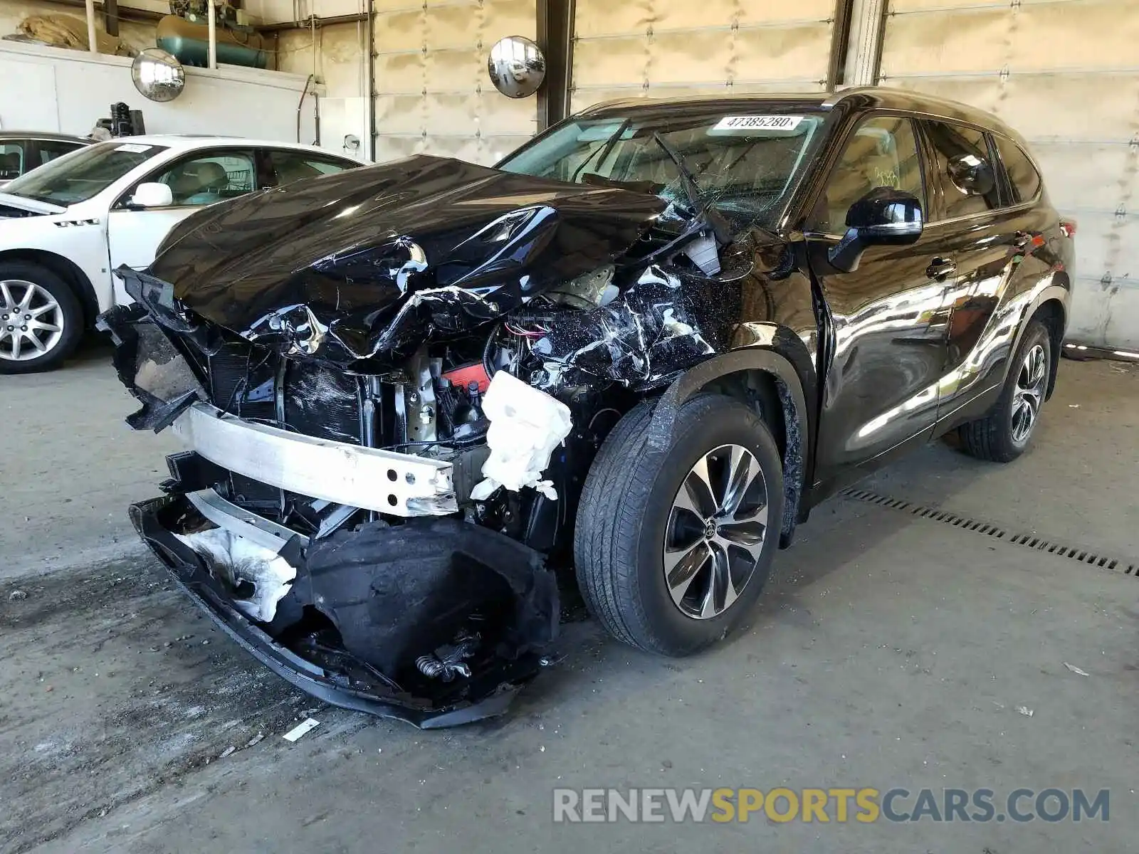 2 Photograph of a damaged car 5TDHZRBH0LS507112 TOYOTA HIGHLANDER 2020