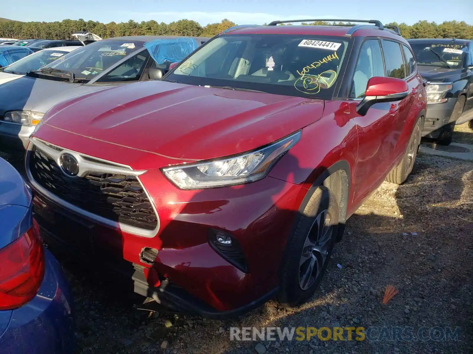 2 Photograph of a damaged car 5TDHZRBH1LS015995 TOYOTA HIGHLANDER 2020