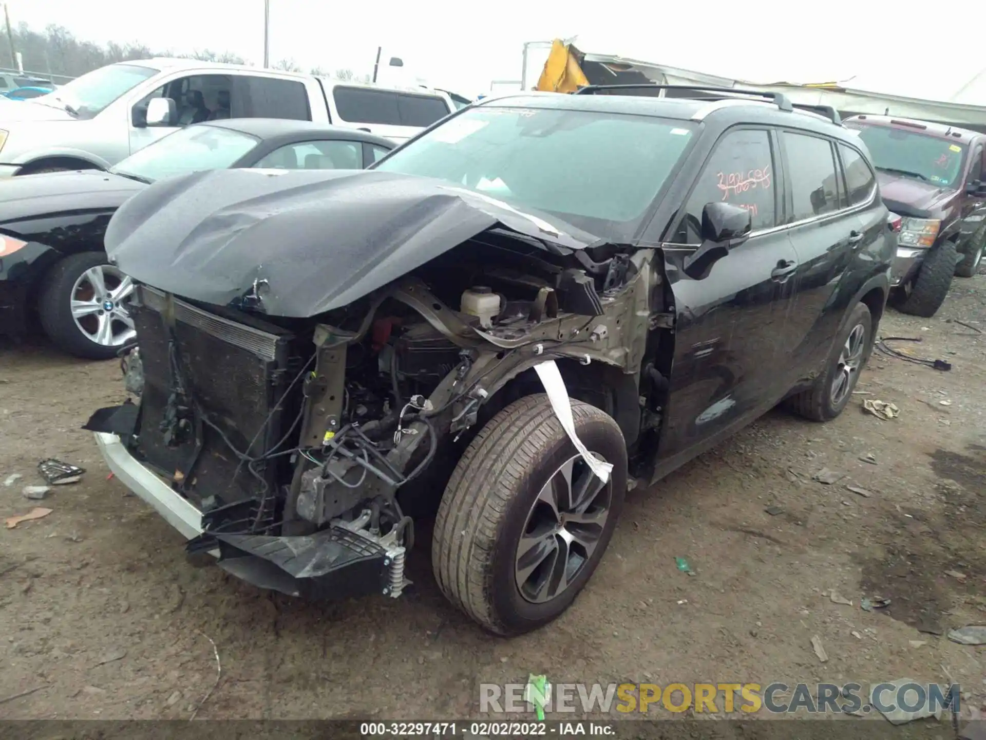 2 Photograph of a damaged car 5TDHZRBH1LS522928 TOYOTA HIGHLANDER 2020