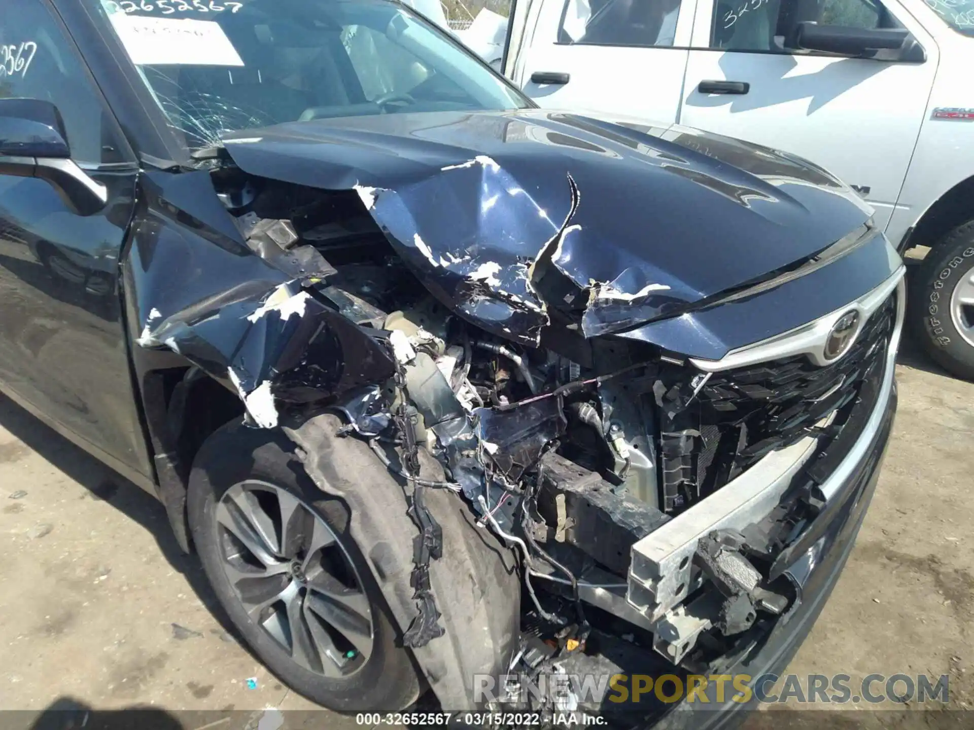 6 Photograph of a damaged car 5TDHZRBH2LS002205 TOYOTA HIGHLANDER 2020