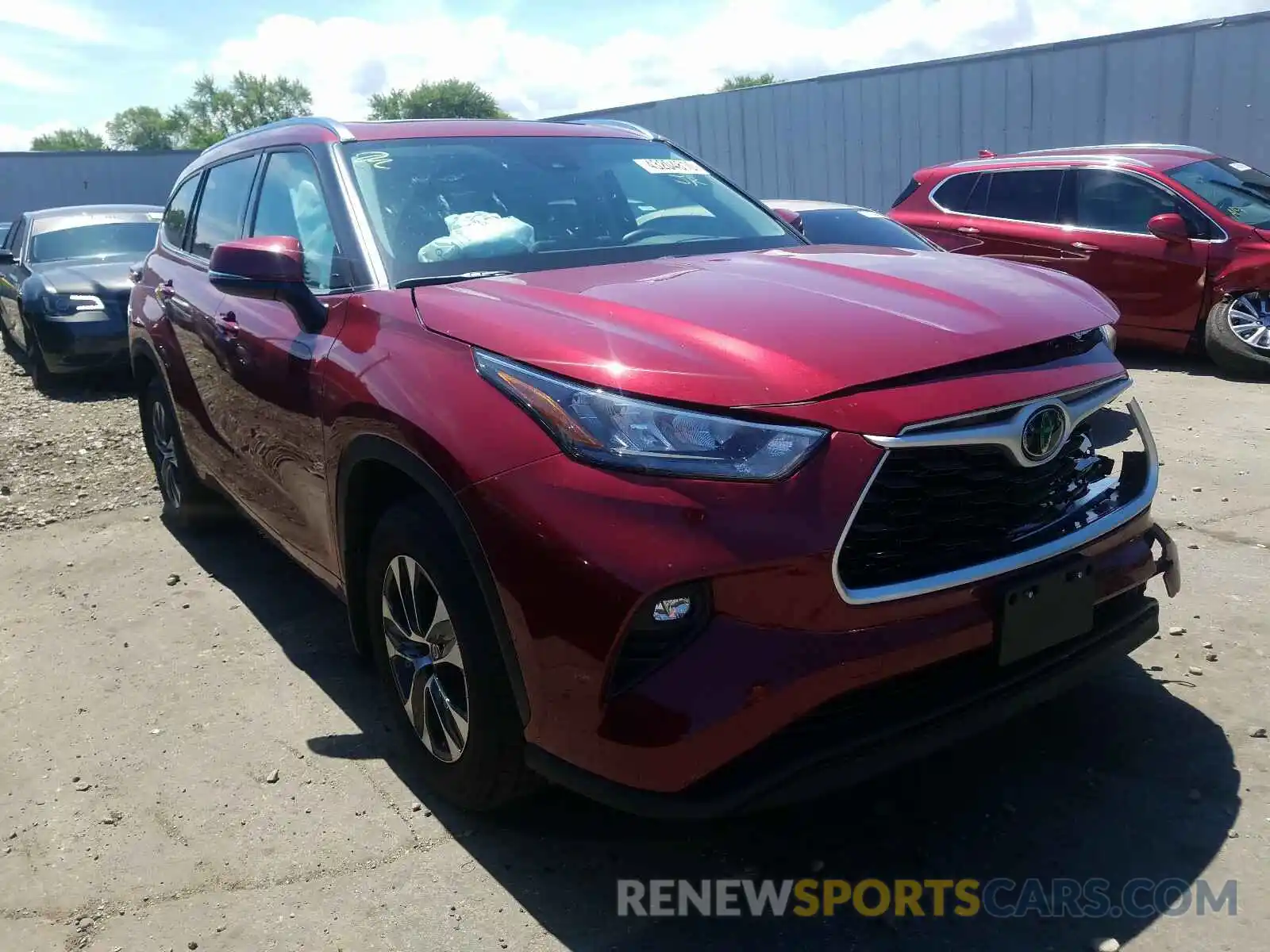 1 Photograph of a damaged car 5TDHZRBH2LS009655 TOYOTA HIGHLANDER 2020