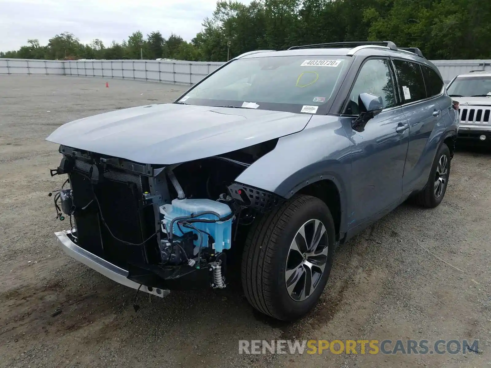 2 Photograph of a damaged car 5TDHZRBH2LS016413 TOYOTA HIGHLANDER 2020