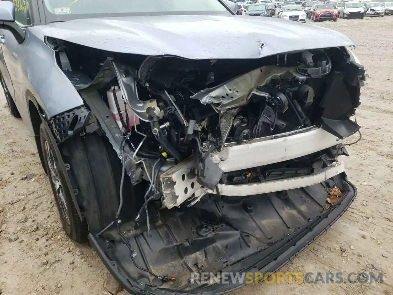 9 Photograph of a damaged car 5TDHZRBH2LS024558 TOYOTA HIGHLANDER 2020