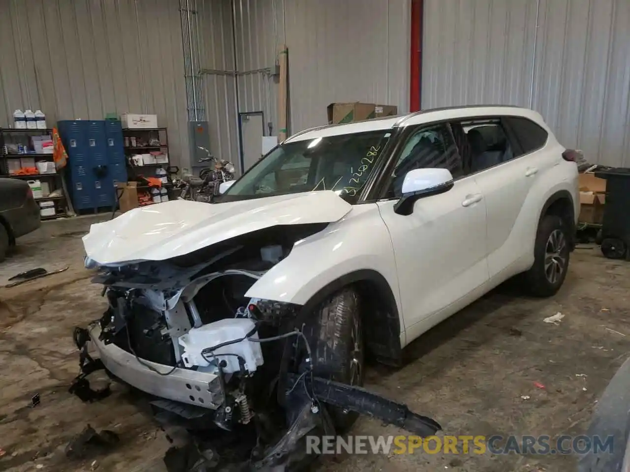 2 Photograph of a damaged car 5TDHZRBH2LS520279 TOYOTA HIGHLANDER 2020