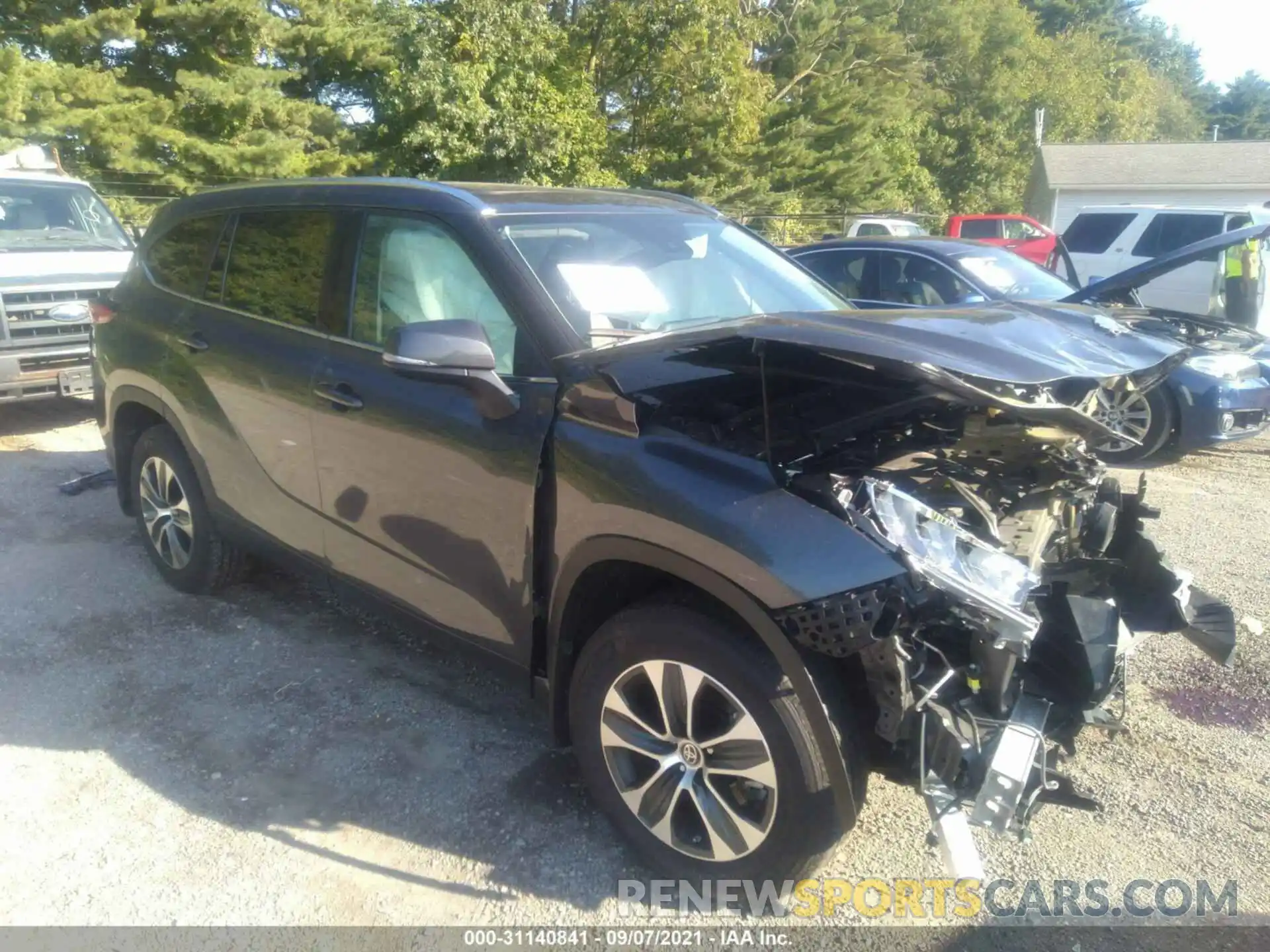 1 Photograph of a damaged car 5TDHZRBH3LS037027 TOYOTA HIGHLANDER 2020