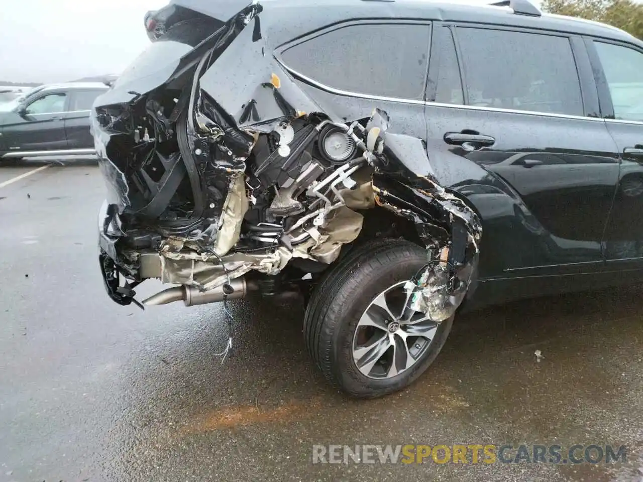 9 Photograph of a damaged car 5TDHZRBH3LS044981 TOYOTA HIGHLANDER 2020