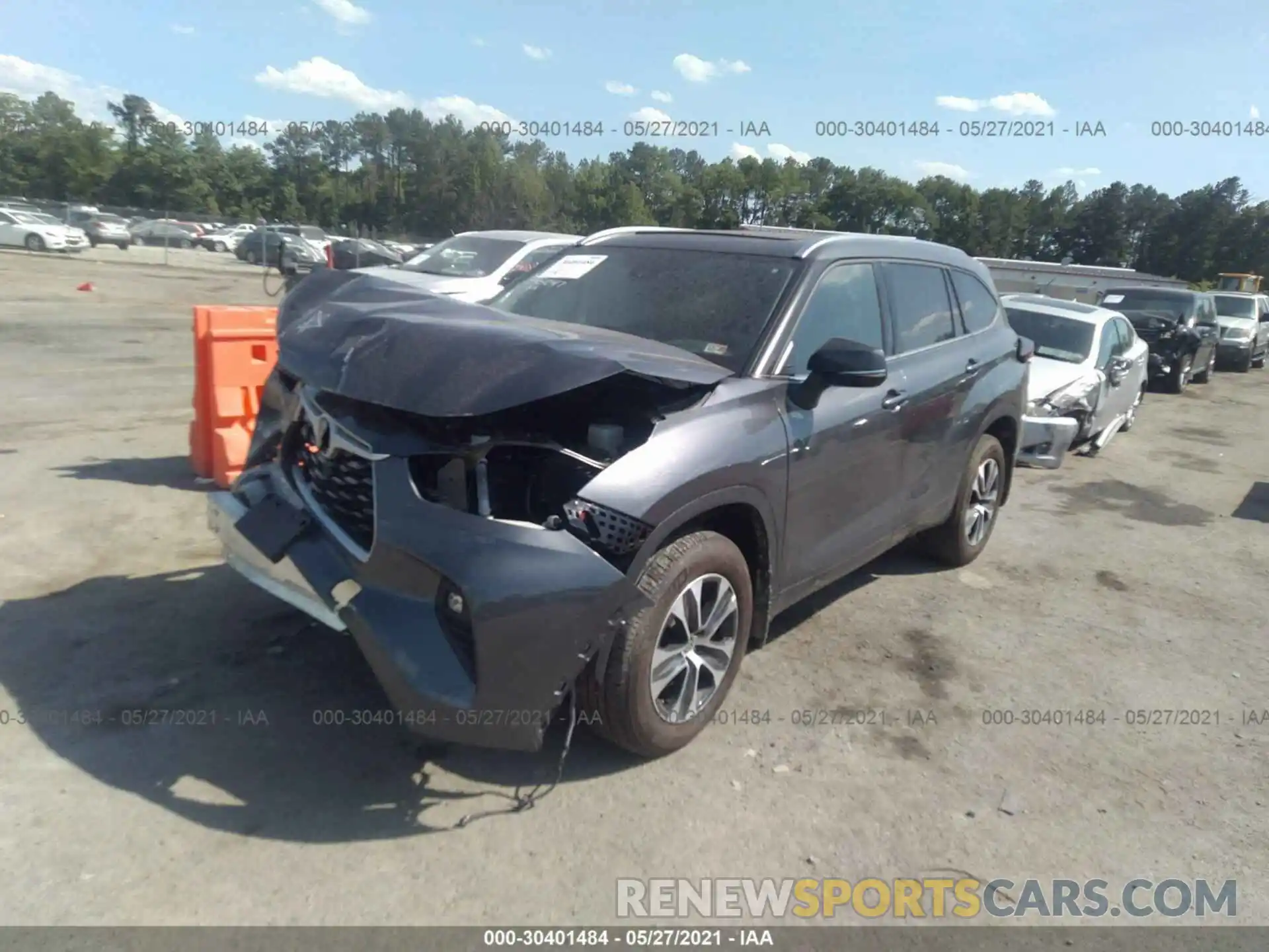 2 Photograph of a damaged car 5TDHZRBH3LS050666 TOYOTA HIGHLANDER 2020