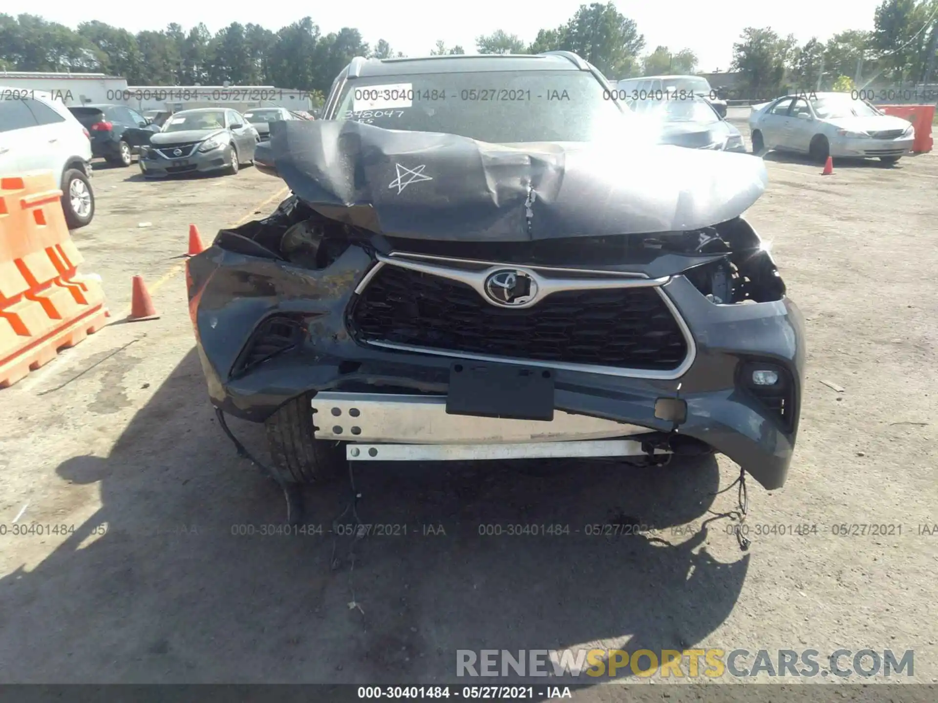 6 Photograph of a damaged car 5TDHZRBH3LS050666 TOYOTA HIGHLANDER 2020