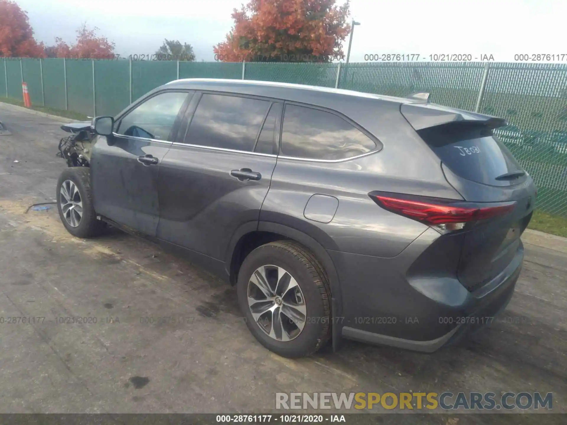 3 Photograph of a damaged car 5TDHZRBH3LS507928 TOYOTA HIGHLANDER 2020